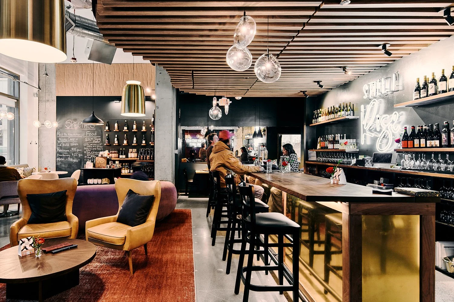 Bar photo 1
