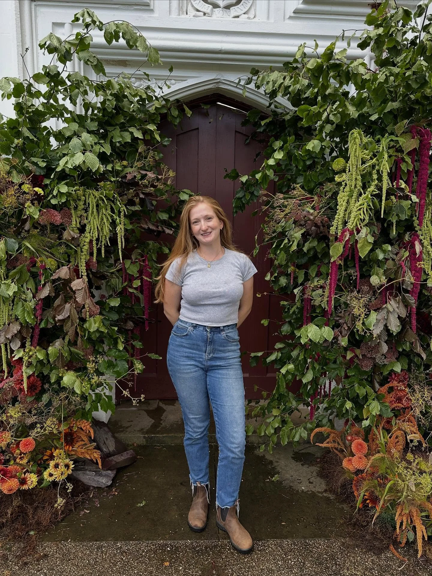 September Stories 
1. Proud moment 💖
2. Attempting to put half a beech tree in the world&rsquo;s smallest car
3. Walk through the gateway with me 
4. Playing with the leftovers 
5. 🧡🍊🍇❤️
6. A true stunner, love a dramatic girlie 
7. Hops, oak, an