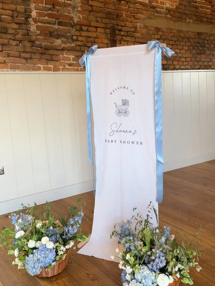 January was full of projects and finding pockets of peace&hellip;

1. Baby shower sweetness @shaunacannell 
2. Pink tulips ~ perfect happiness 
3. Suffolk skies 1.0
4. Sleepppp (easily found @themaltingsweybourne)
5. Never without a wicker basket 🧺 