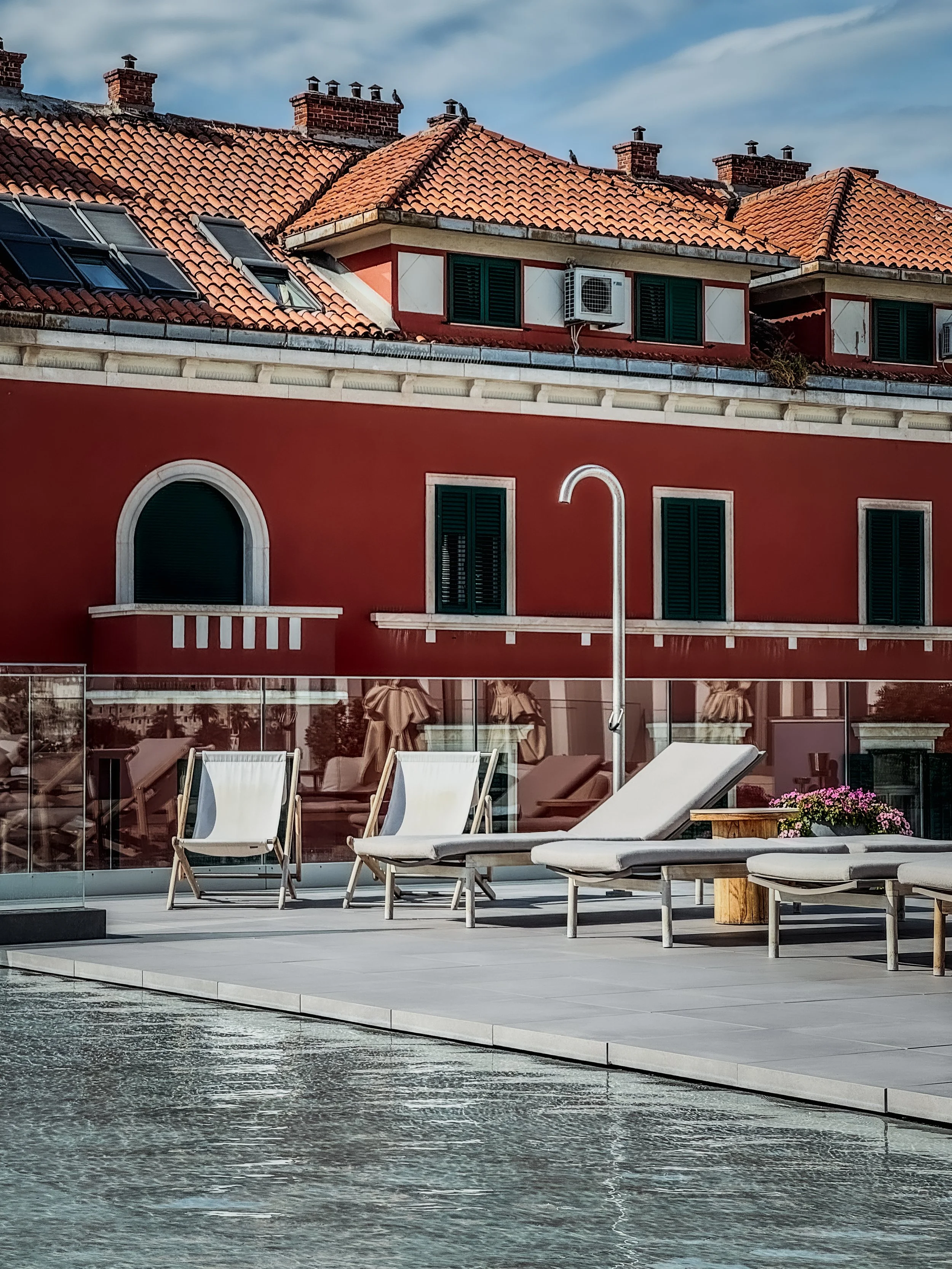 Hotel Ambasador Split-Where Modern Style Meets Adriatic Elegance in Split