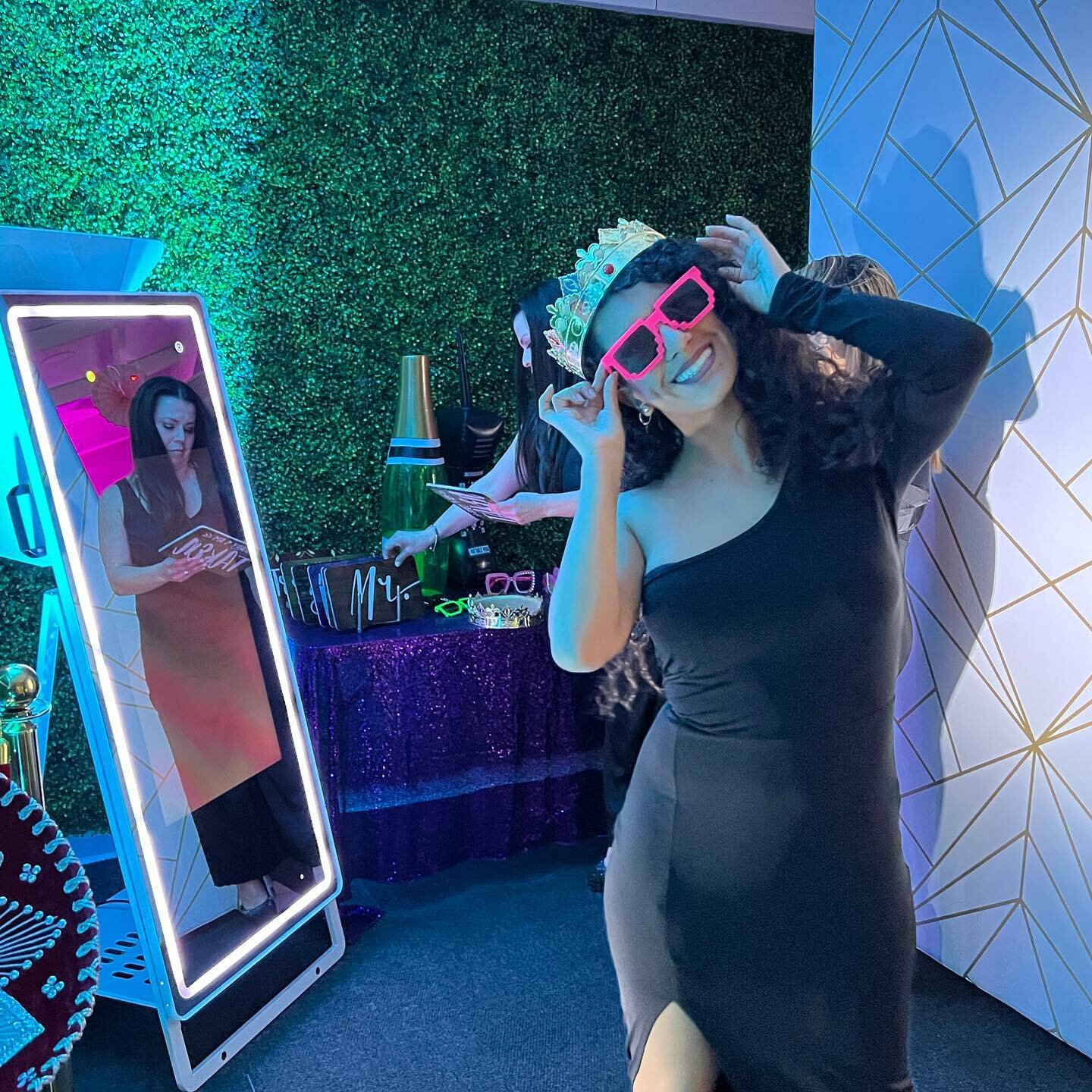 Capturing smiles, one click at a time! 📸 Elevate your events with our top-notch photo booth experience @go__photo_ Whether it's weddings, parties, or corporate gatherings, we've got the magic mirror you need! ✨ Book now for picture-perfect memories!