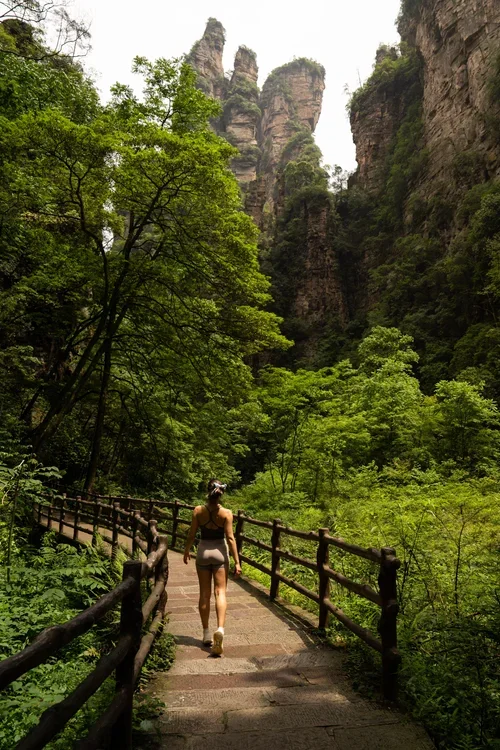 zhangjiajie+and+tianzi-3.webp