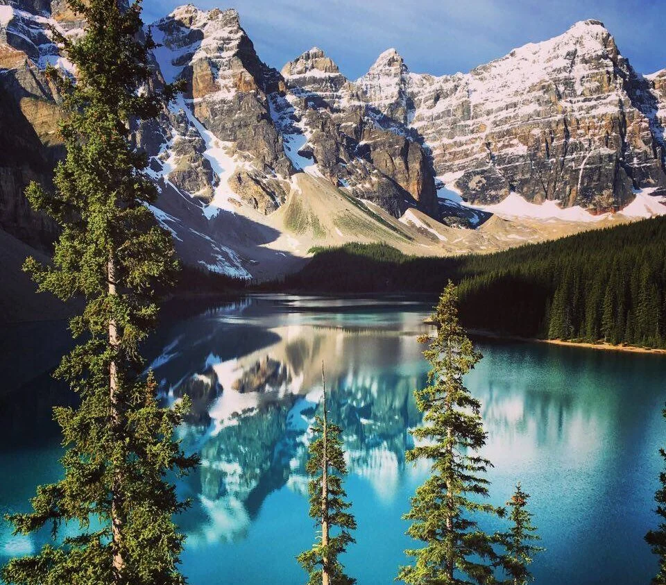 moraine_lake_2_gp.1200x1053.jpg