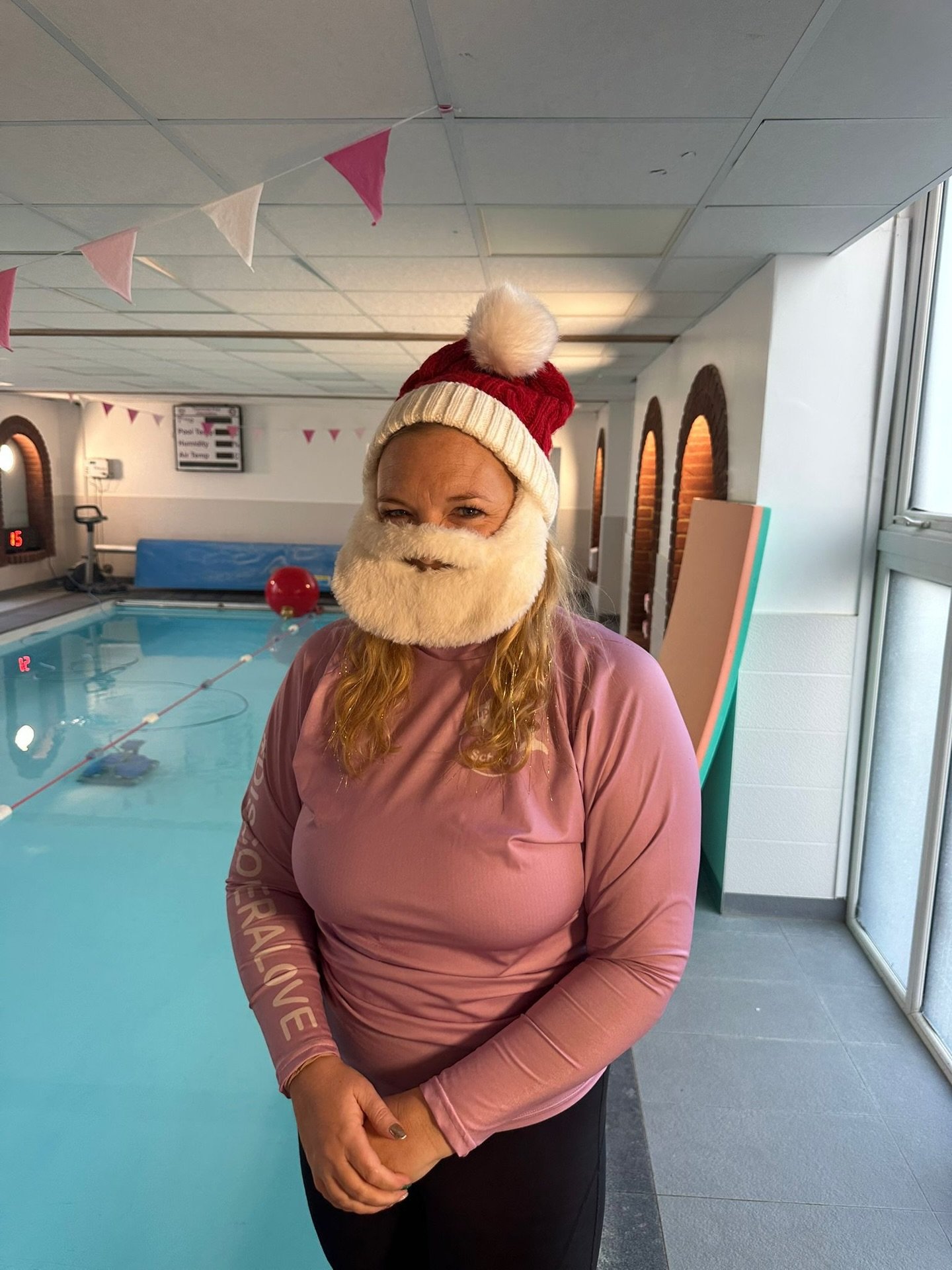 Christmas Week Fun 🎄

The pool was looking a little different last week! The team had some festive fun to celebrate another epic term with our annual Secret Santa. 

Our Christmas theme week is our favourite way to say thank you to our families who 