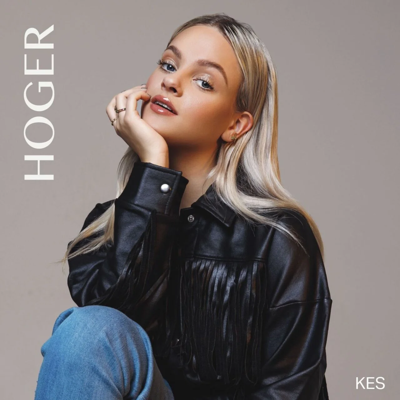 Kes - Hoger
Production, co-writing, mix, master