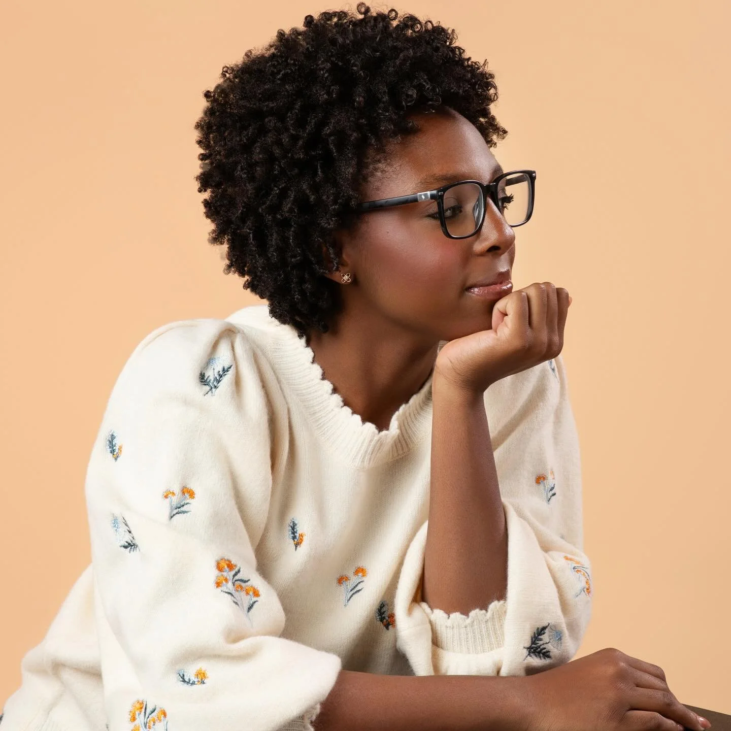 🌀Curly, cozy, and thinking about the holidays ahead🎄

🌀Our chairs are ready for your holiday hair! Reserve your appointment!

🌀Helix House provides expert care for curly hair

#okchair #okchairsalon #okchairstylist #oklahomahair #oklahomahairsalo