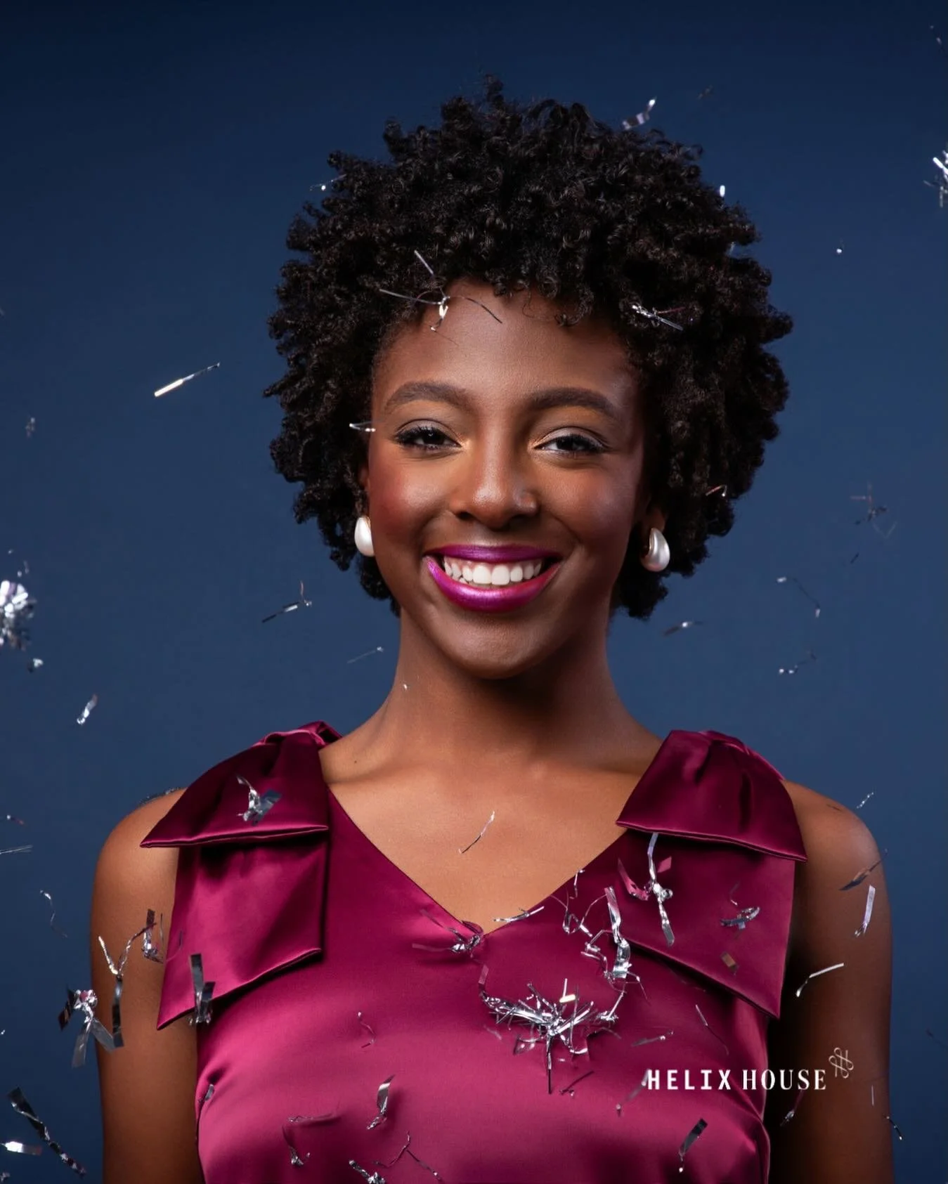 Happy New Years Eve Curlfriends🥂💙

Let us know⬇️ What are you leaving behind in 2025?

Helix House provides expert care for curly hair🌀

Reserve your 2026 appointments now💙

#okchairsalon #okccurlyhairstylist #curlyhairsalonokc #curlspecialistokc