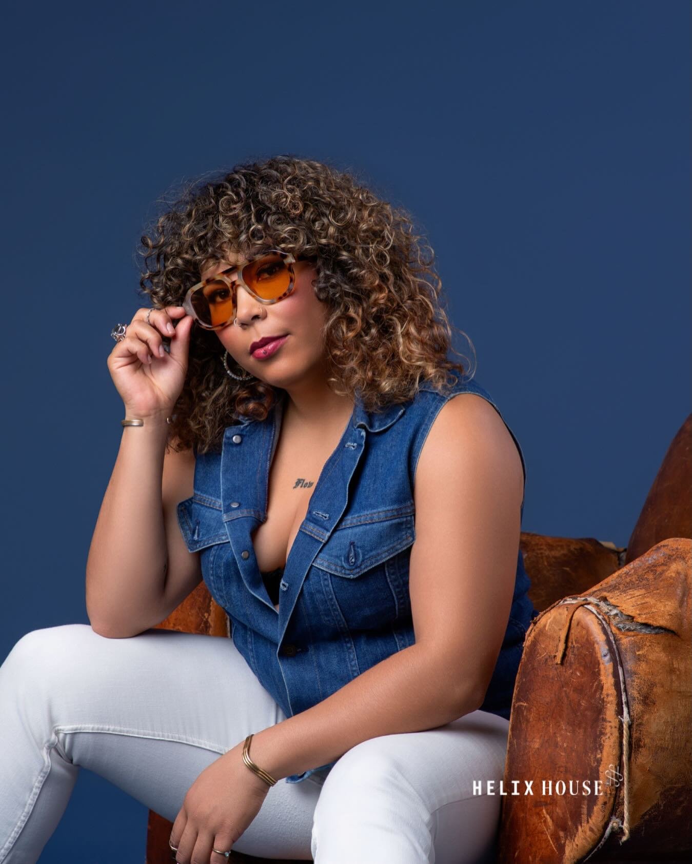 January is officially in the books&hellip; are your curls?😏

Curlfriend, it&rsquo;s not too late to start 2026 with your best curls yet! If you&rsquo;ve been thinking about trying something new &mdash; now is your sign🪧

New service? New color? New