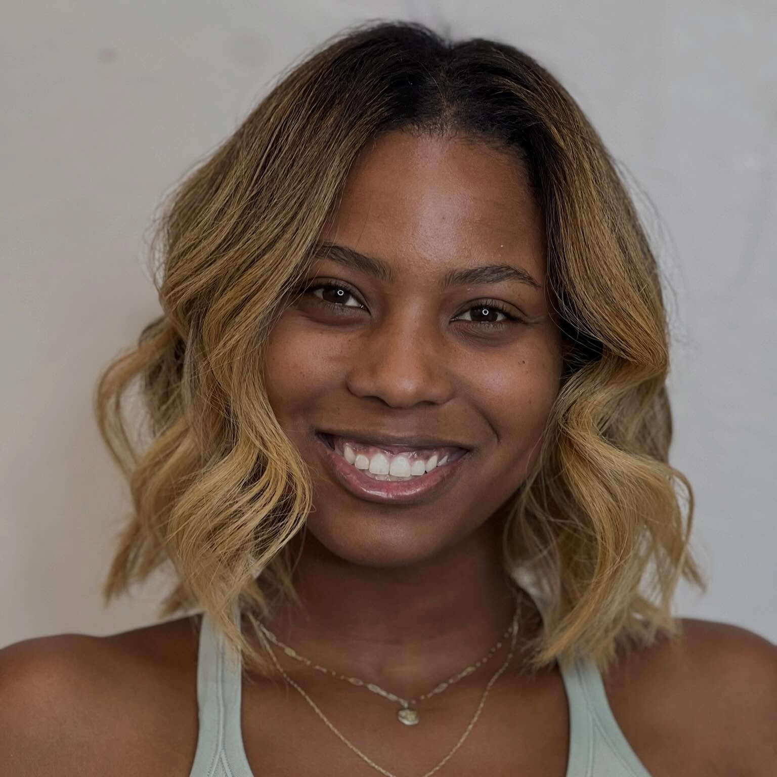 Lived-in blonde dimension and a beautifully shaped bob for effortless movement💙

Reserve your appointment with a Curl Specialist now🗓️

Helix House provides expert care for curly hair🌀

#okchairsalon #okccurlyhairstylist #curlyhairsalonokc #curlsp