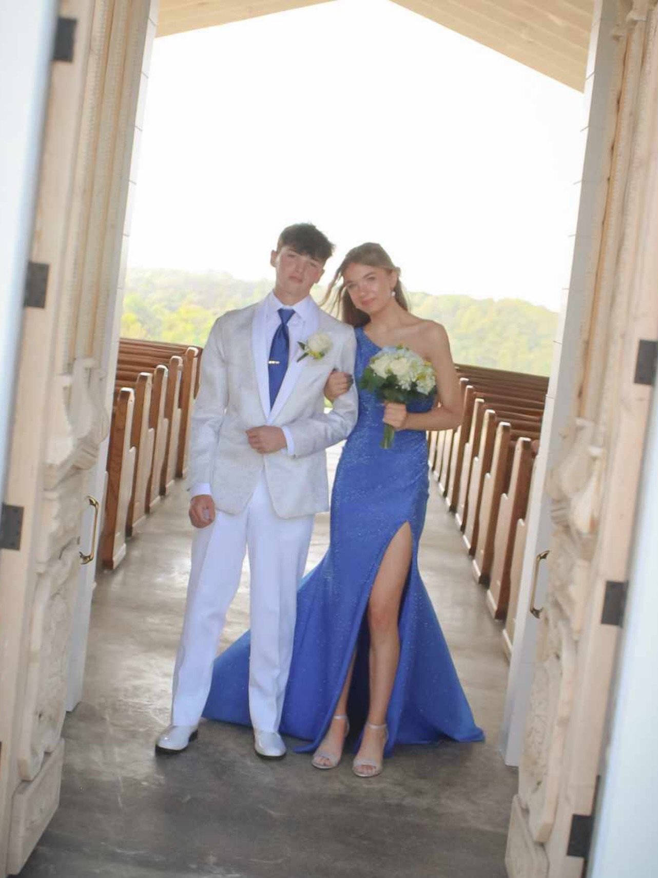 Thank you Kyndall for shopping with us, you looked so beautiful at your Junior Prom!💙
Thank you for letting us help make your night special!✨

#prom #promdress #prom2026