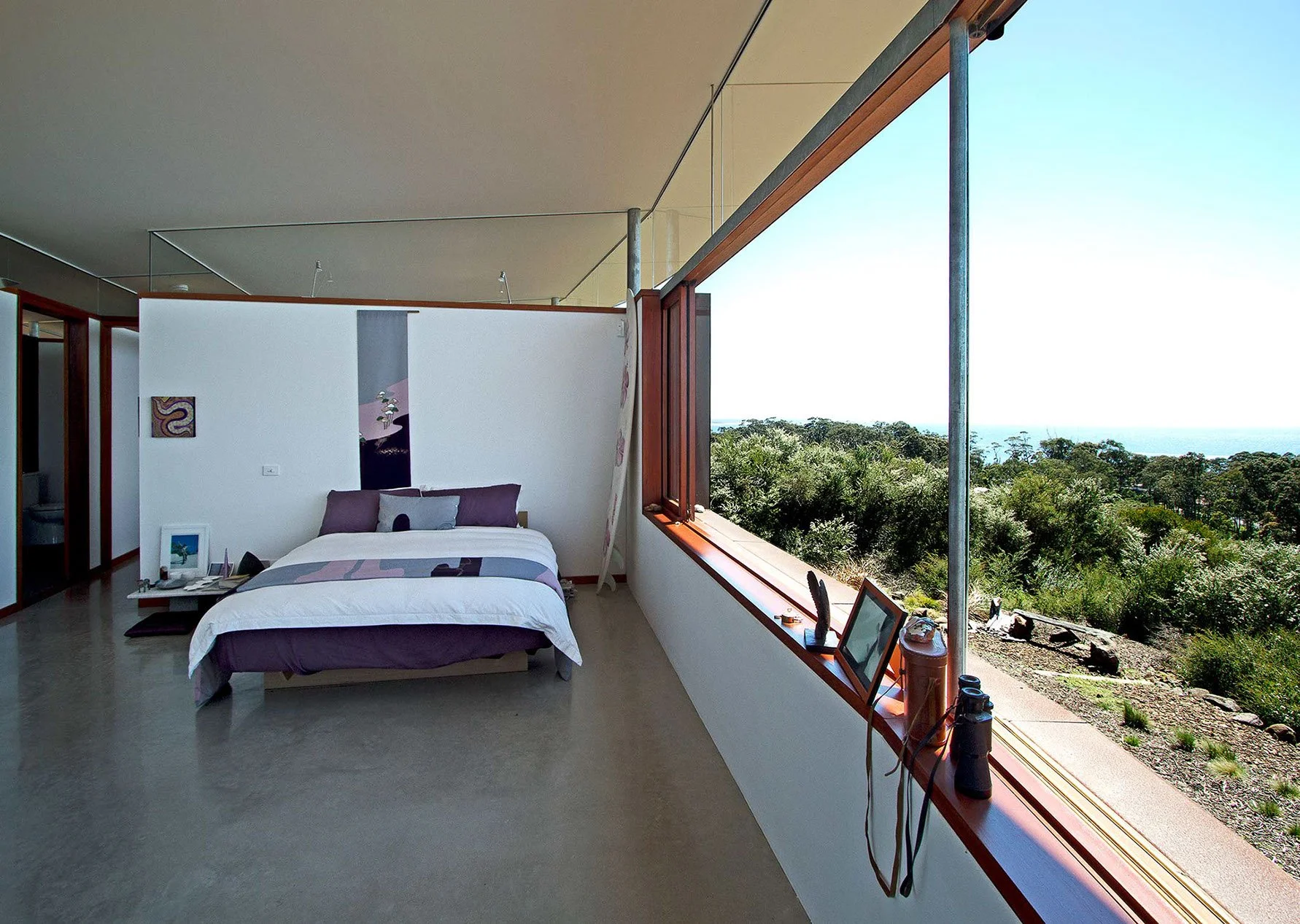 SOUTHERN HOUSE by Fergus Scott Architects