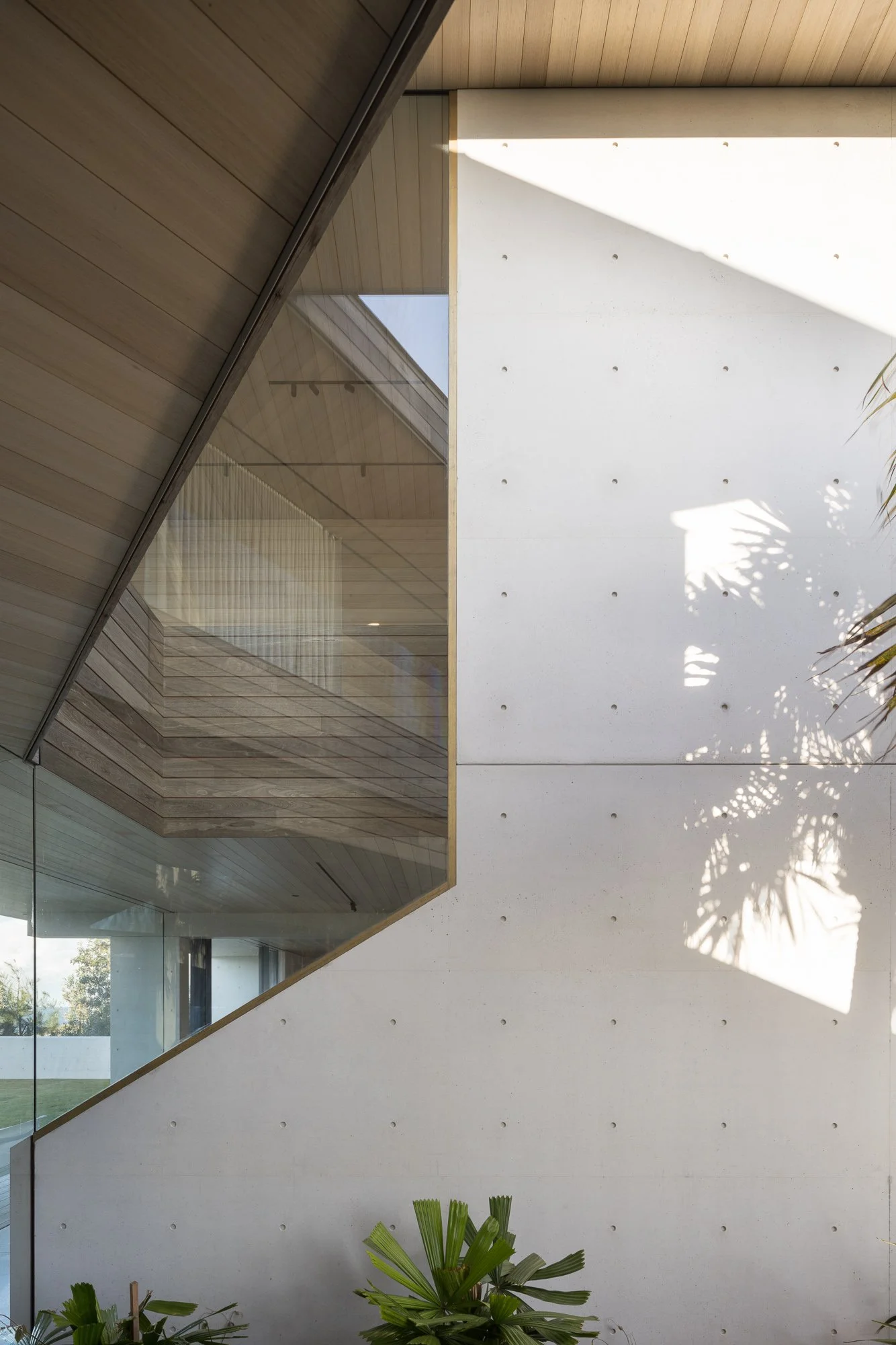 GREENHILLS by Fergus Scott Architects