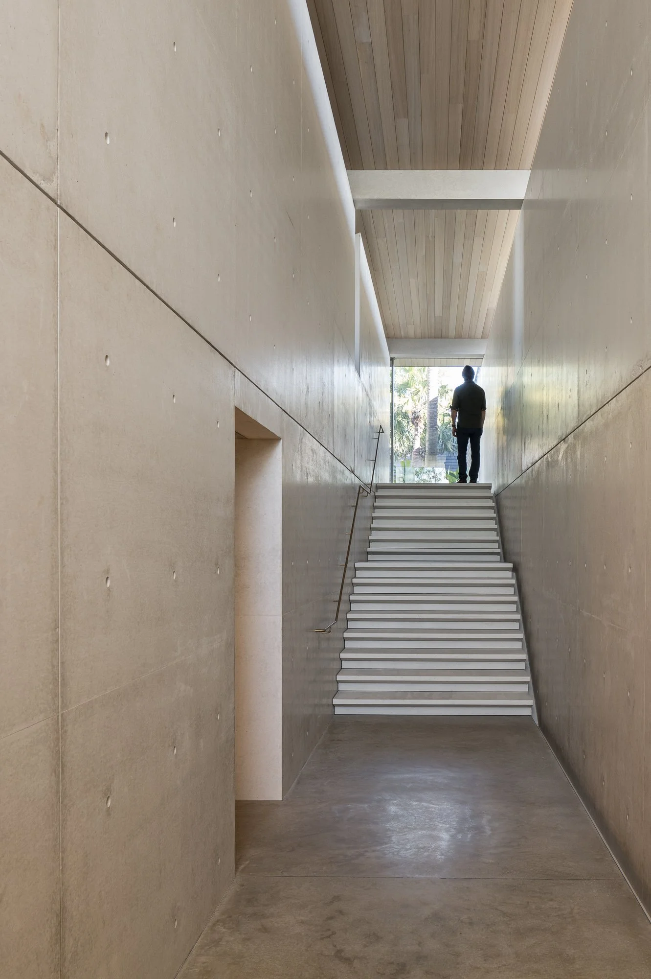 GREENHILLS by Fergus Scott Architects