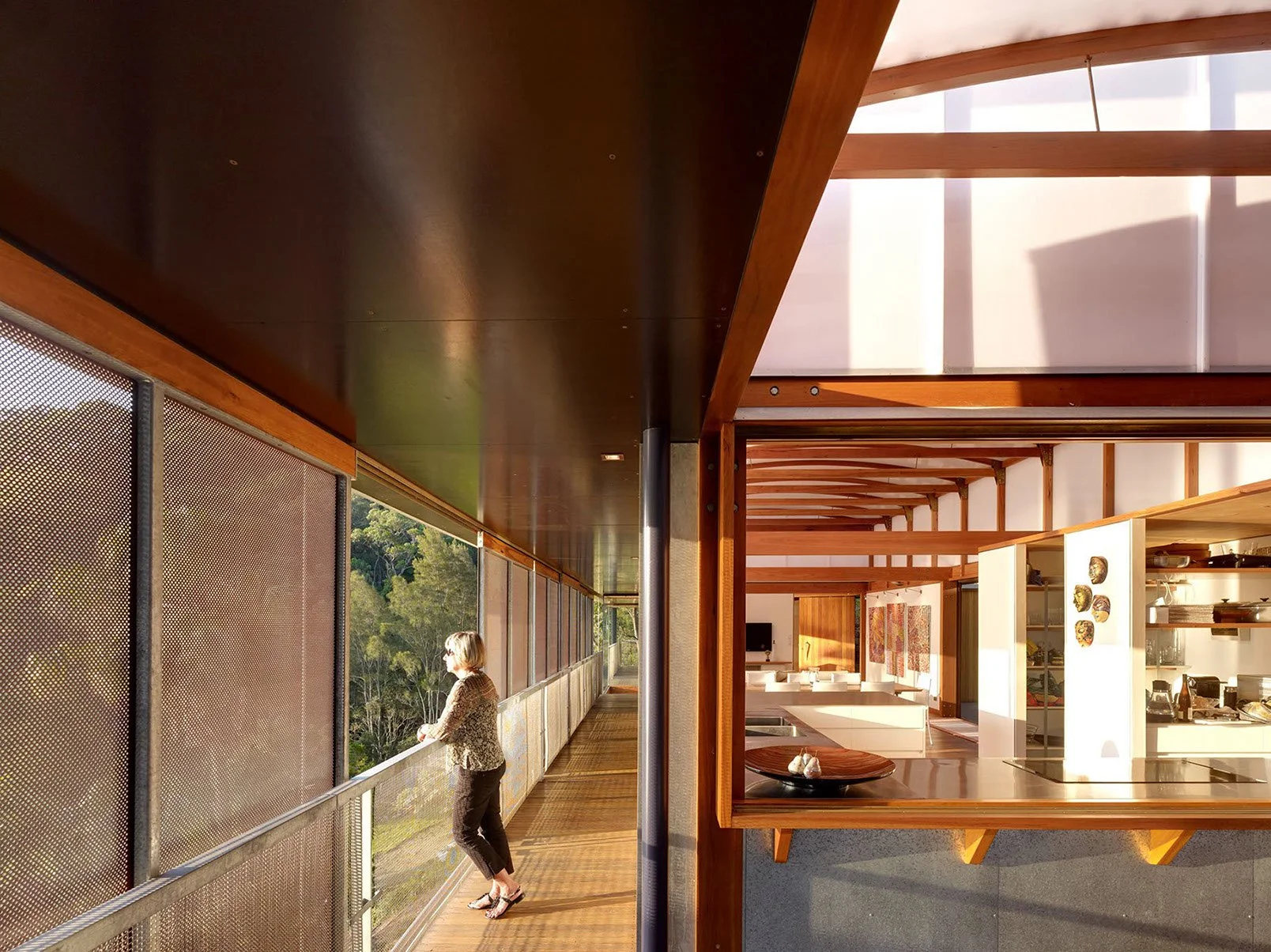 CLIFF FACE HOUSE by Fergus Scott Architects and Peter Stutchbury Architecture