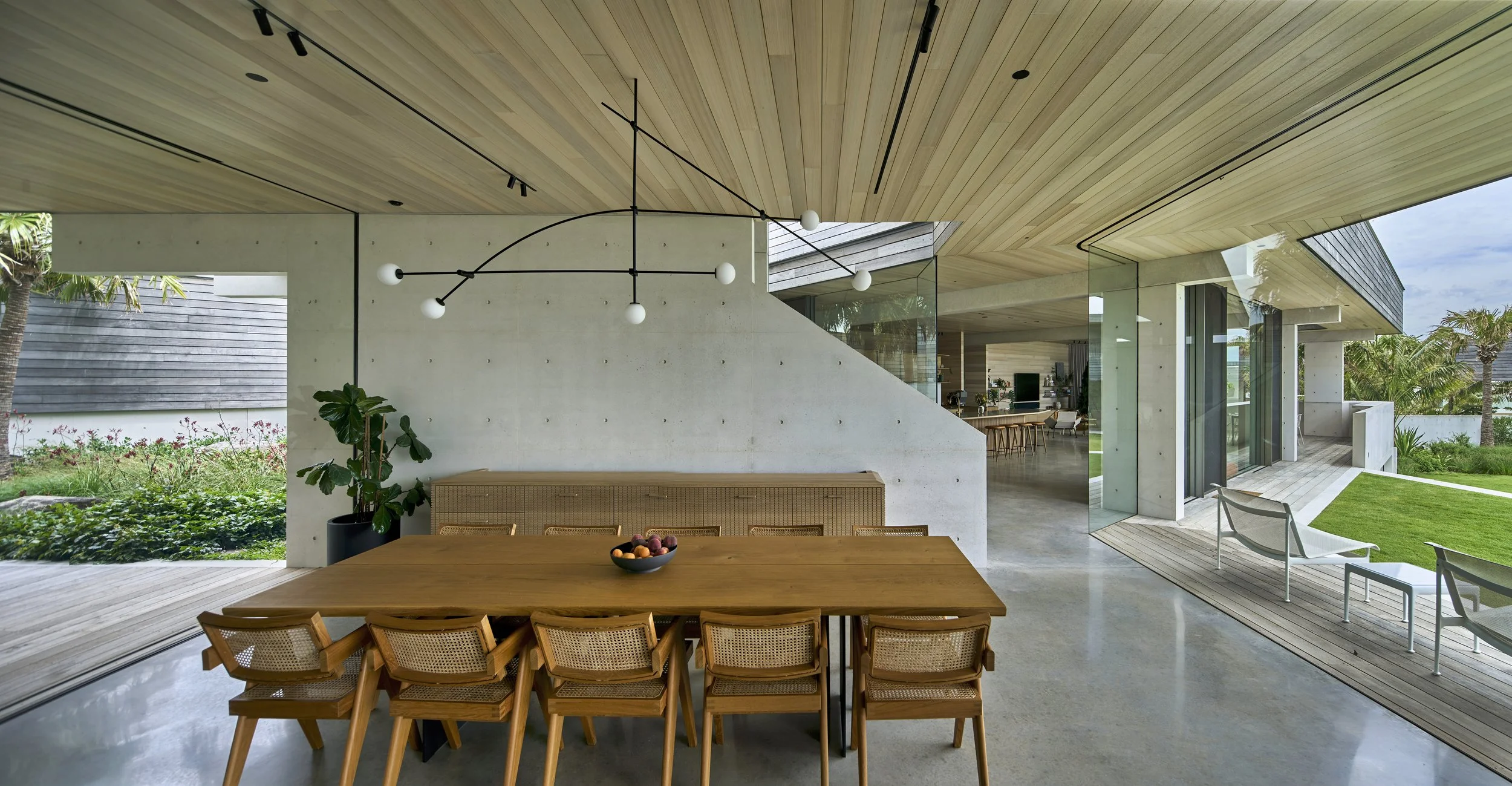 GREENHILLS by Fergus Scott Architects