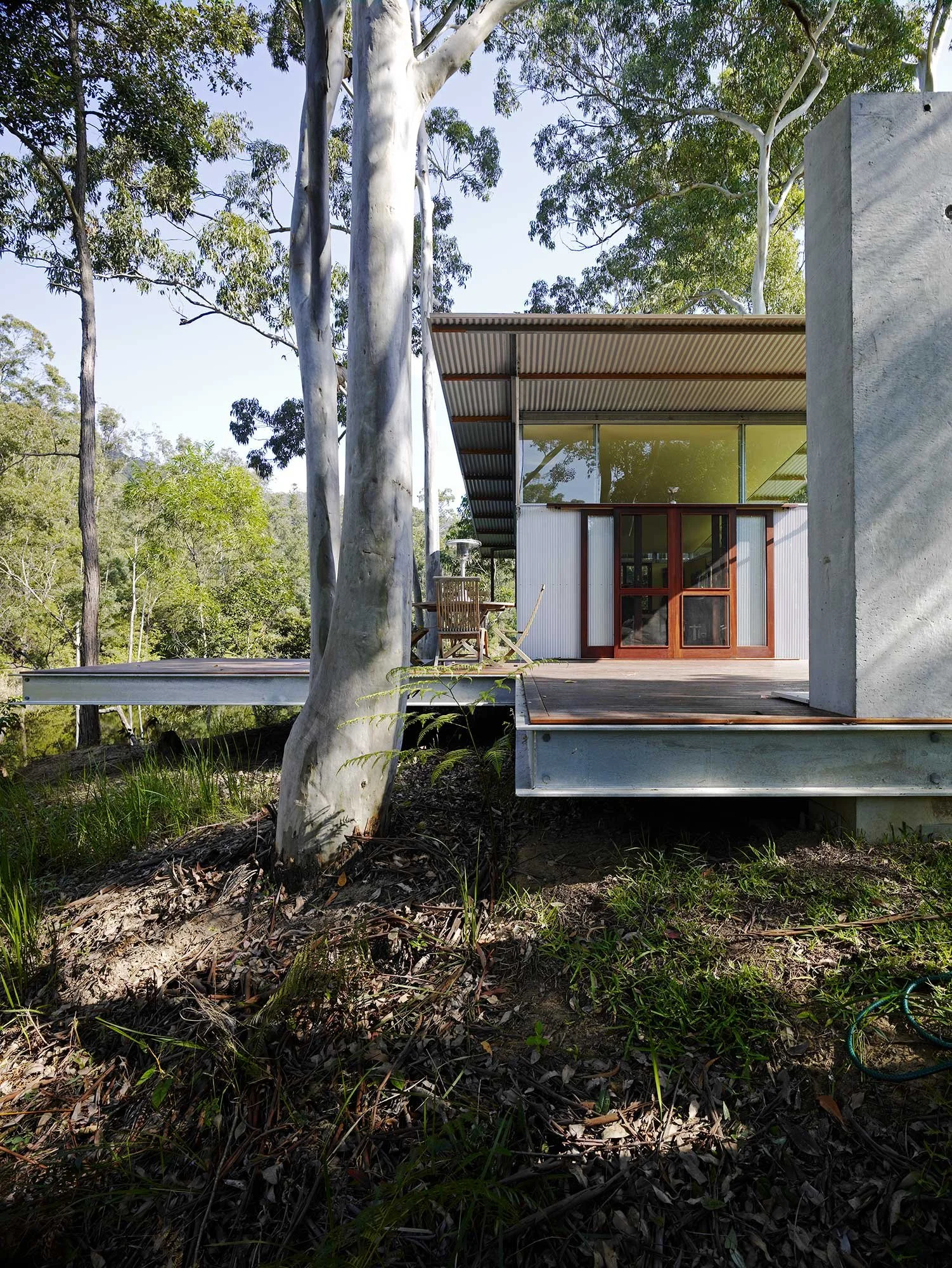 JILLIBY HOUSE by Fergus Scott Architects