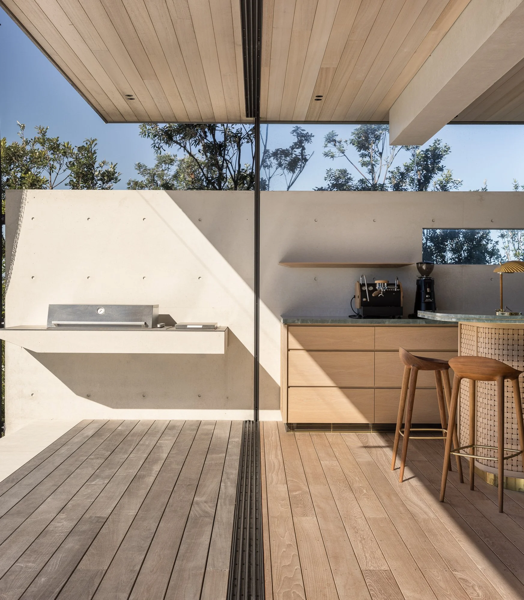 GREENHILLS by Fergus Scott Architects
