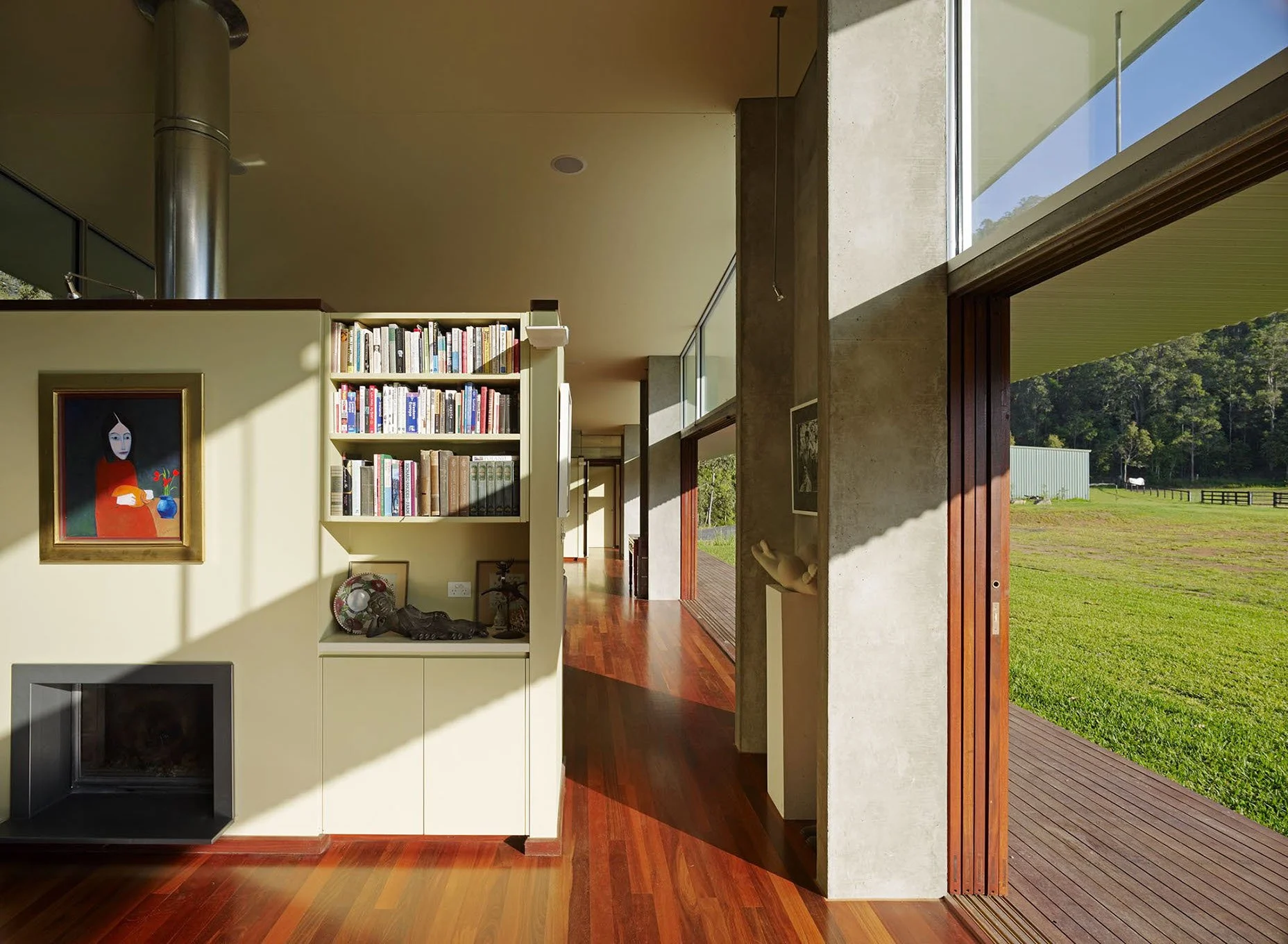 JILLIBY HOUSE by Fergus Scott Architects