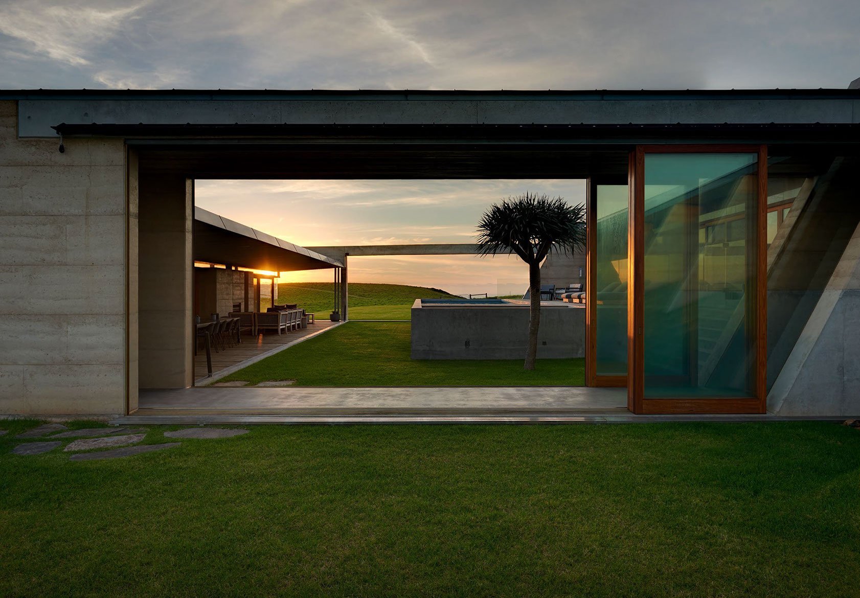 THE FARM by Fergus Scott Architects