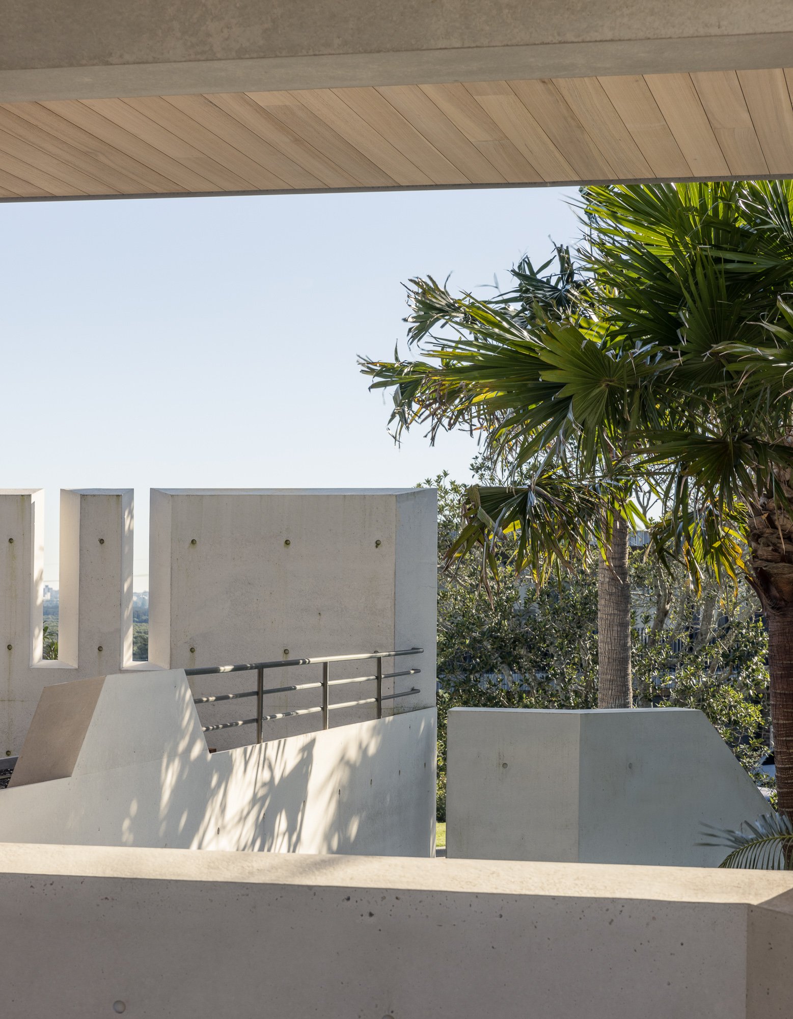 GREENHILLS by Fergus Scott Architects