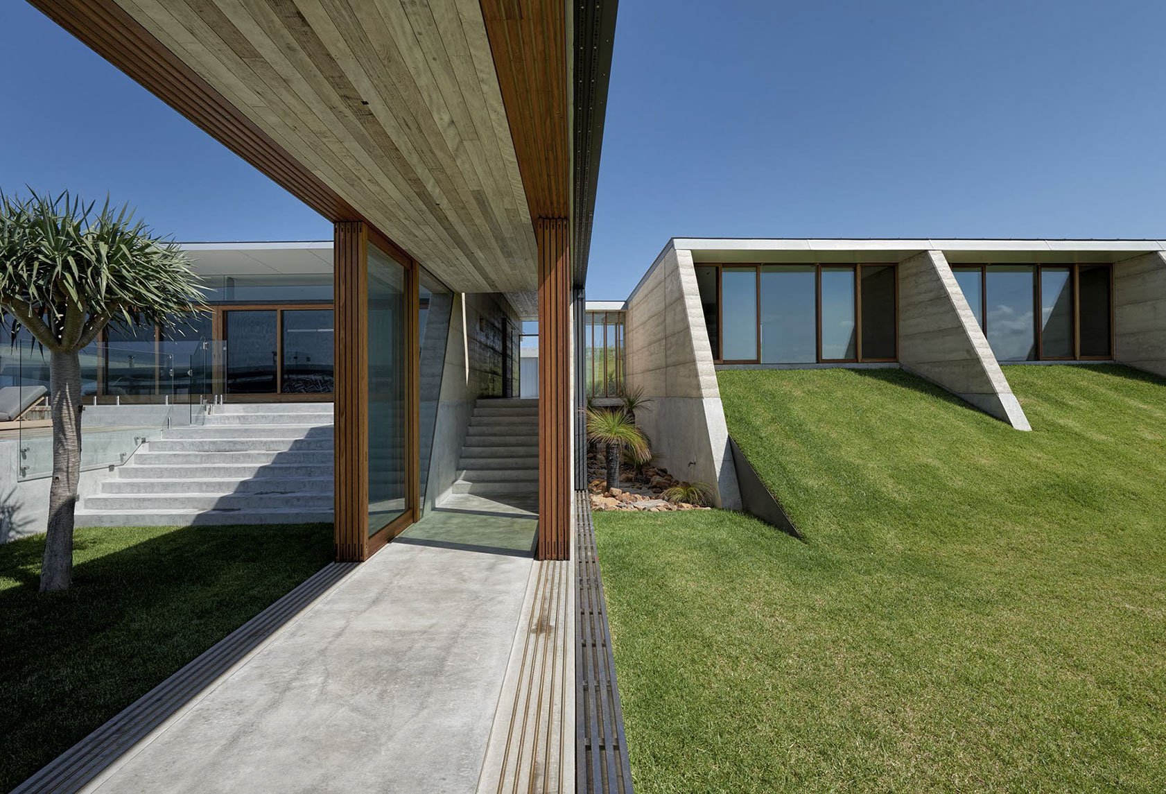 THE FARM by Fergus Scott Architects