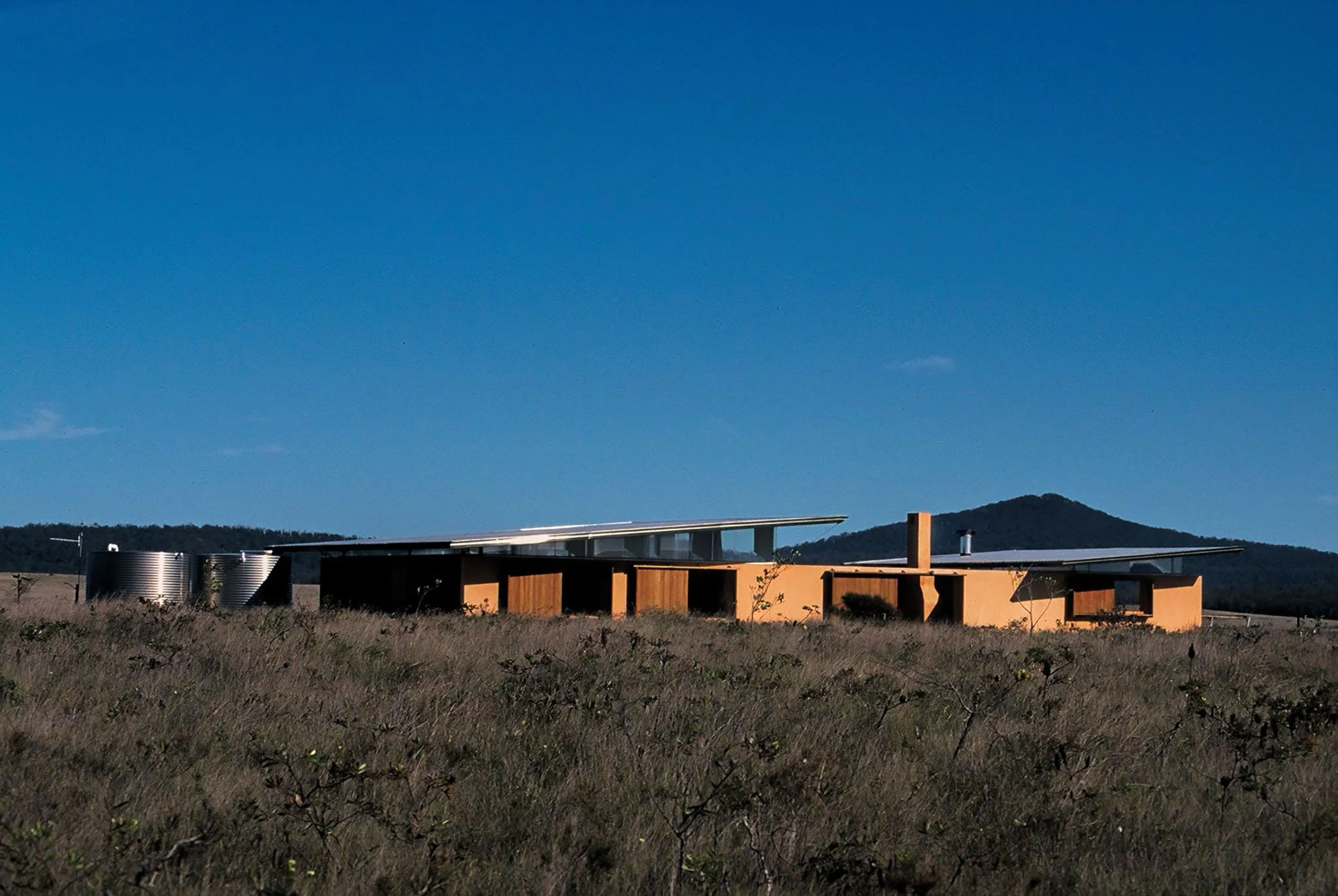 Toumbaal Plains House 05.jpg