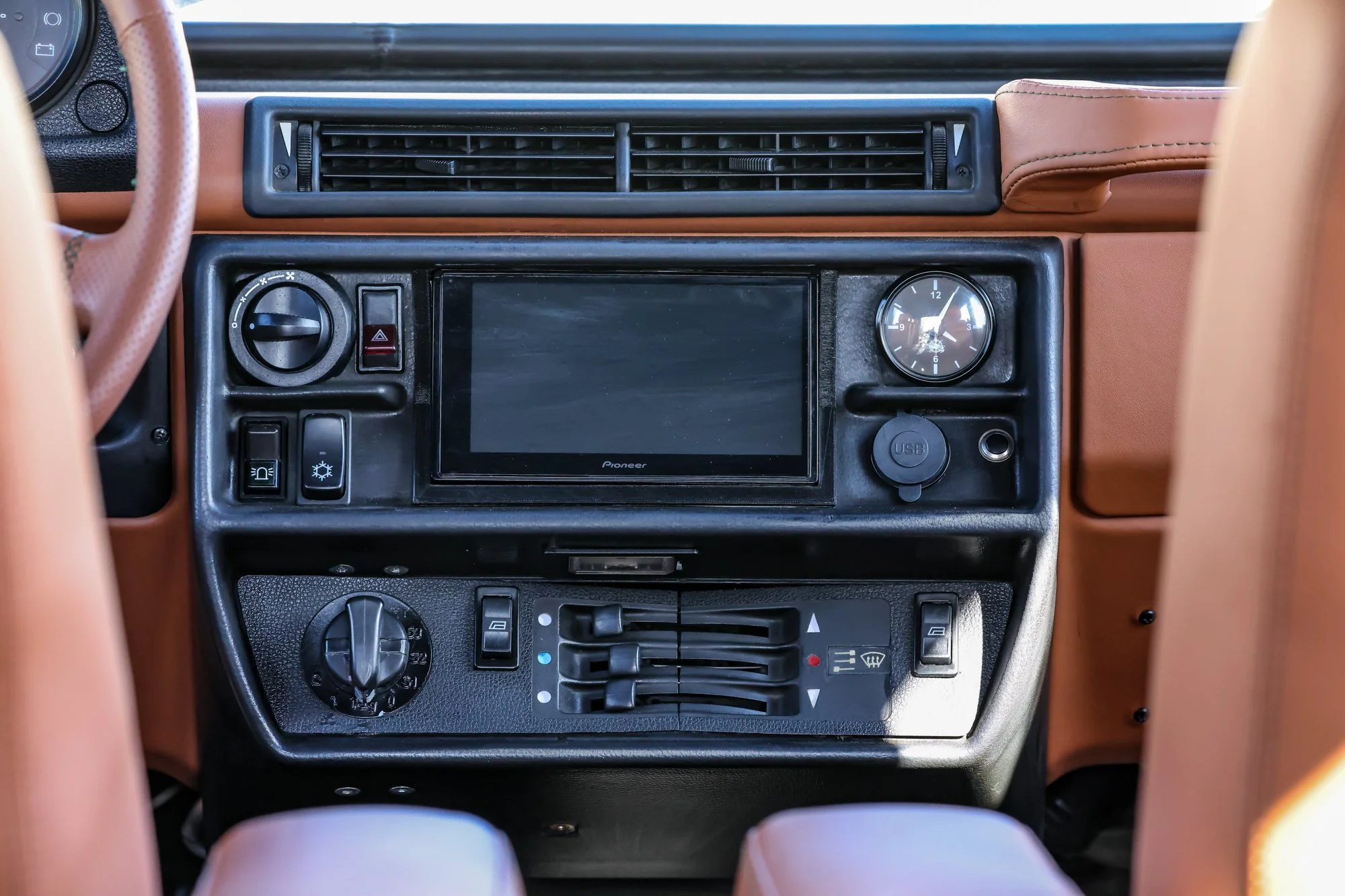 G2 (95).jpg (Copy)