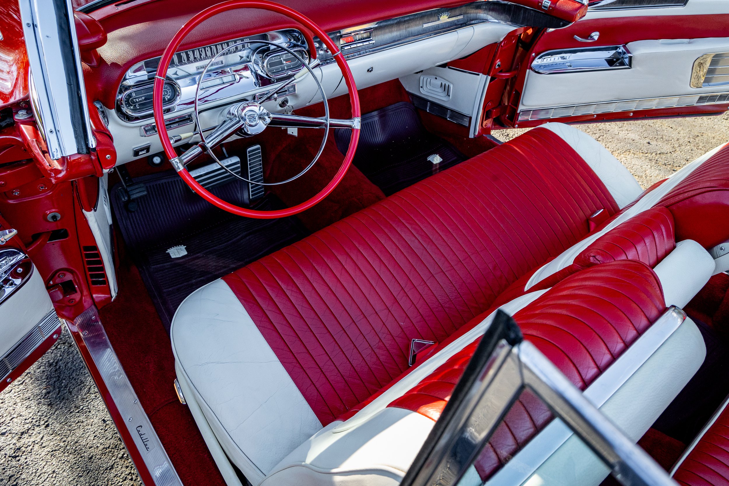 Cadillac-162.jpg