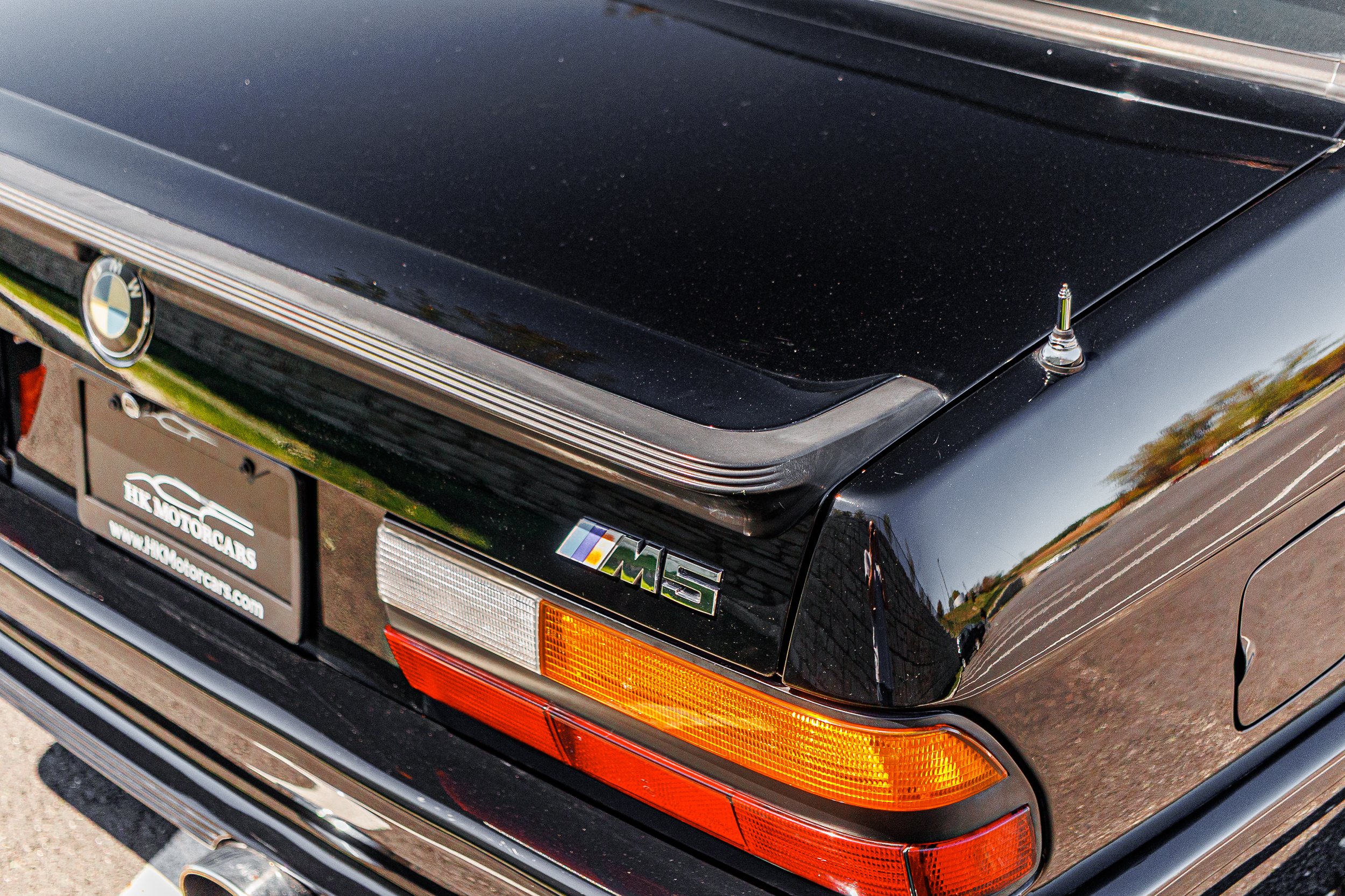 BMW M5-200.jpg