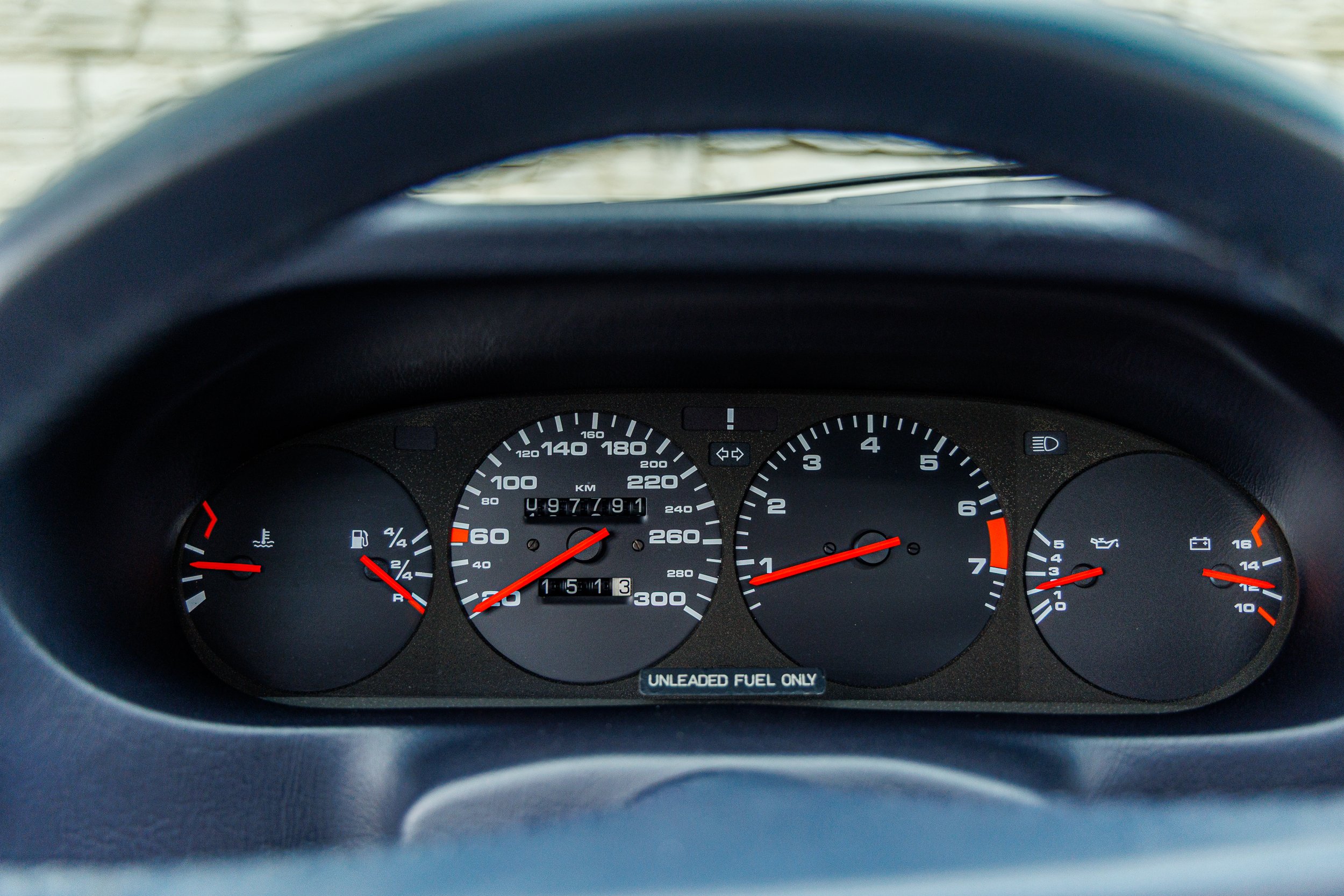 Porsche 928-162.jpg
