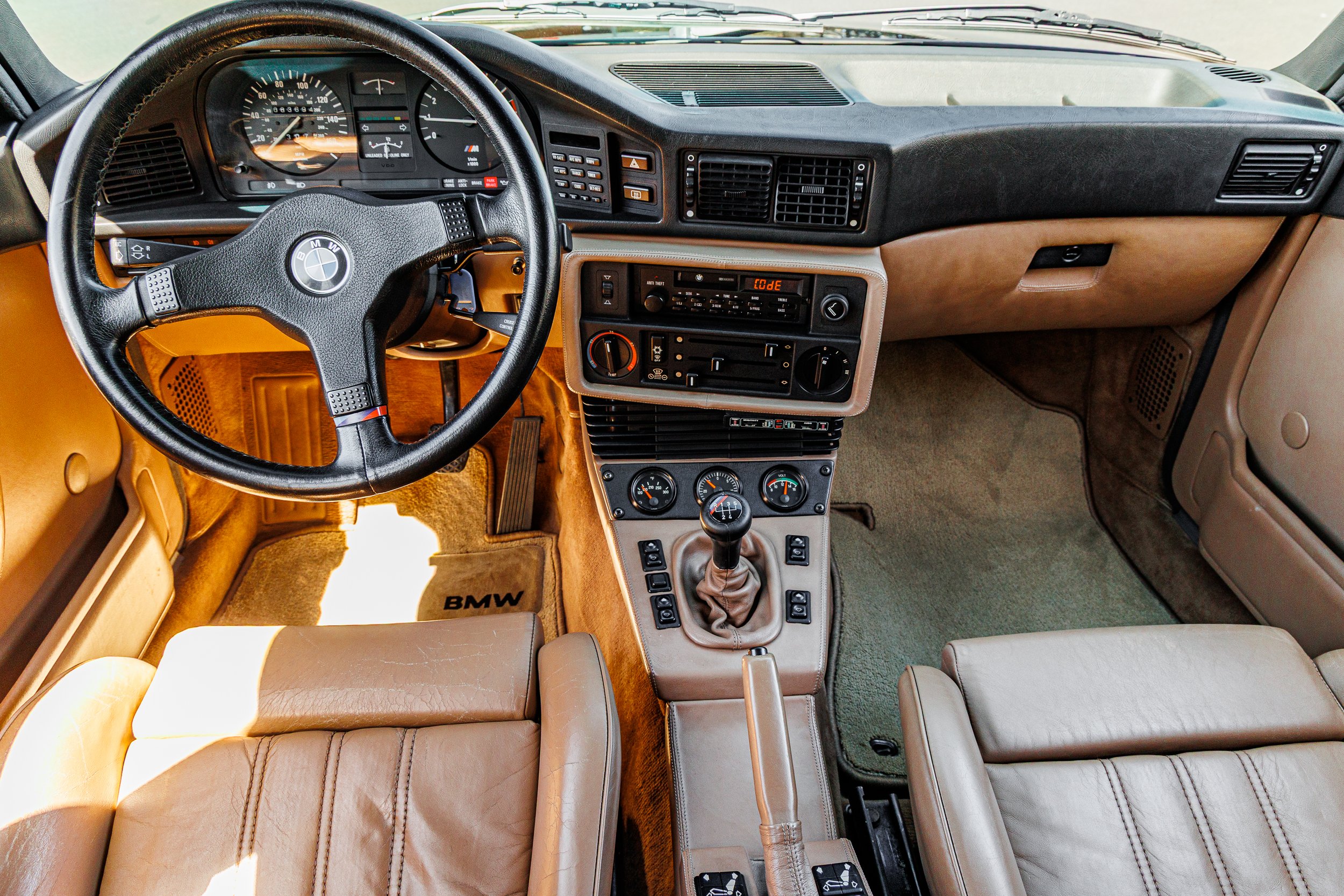 BMW M5-100.jpg