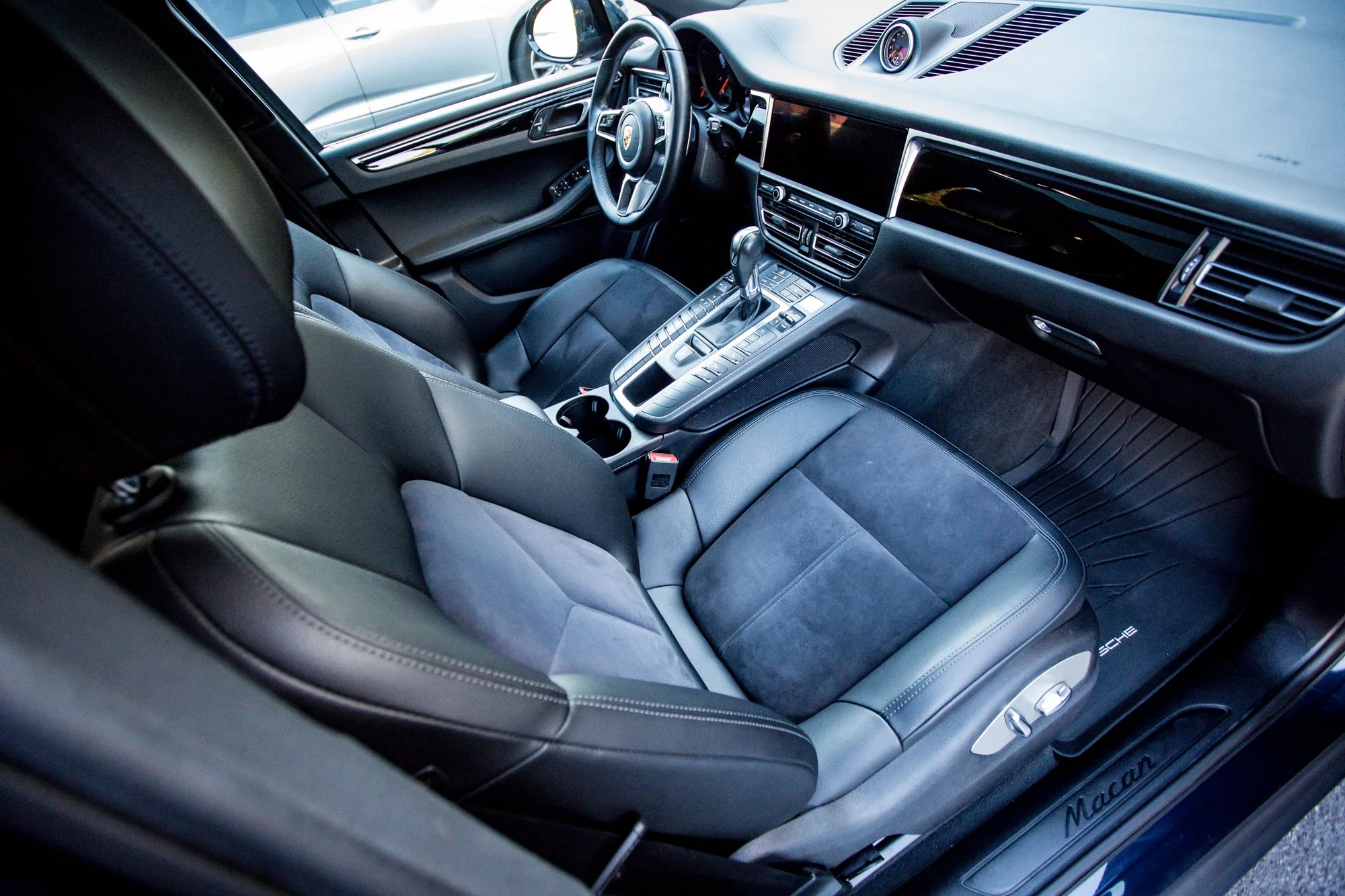 Macan (141).jpg (Copy) (Copy)