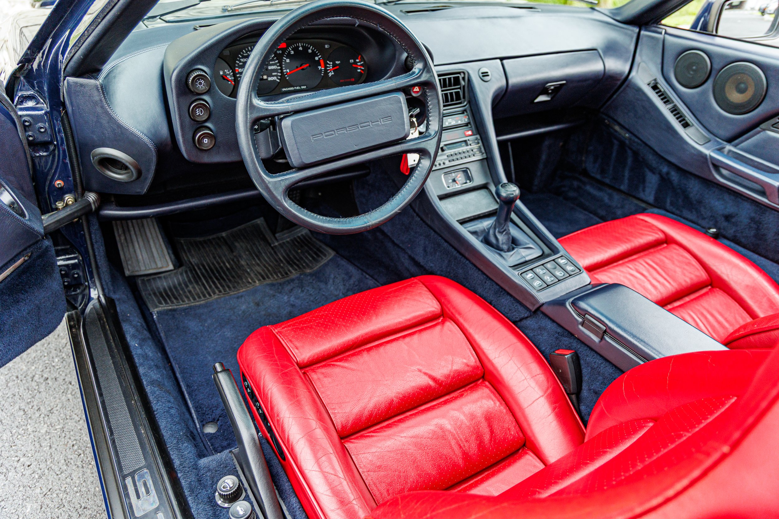 Porsche 928-152.jpg