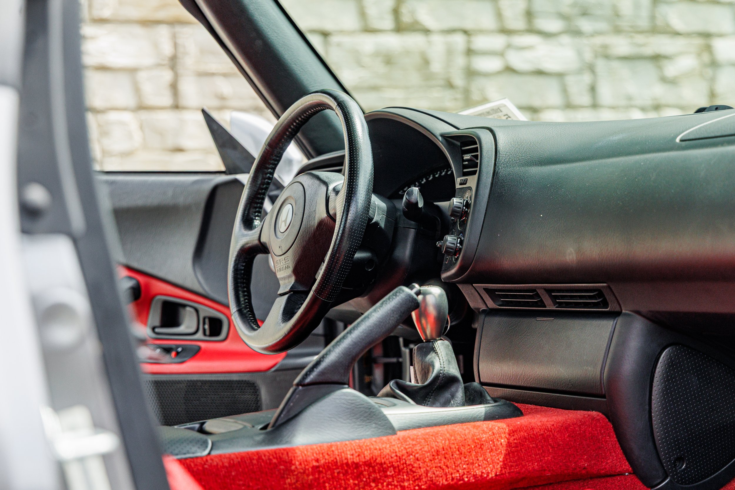 S2000-210.jpg