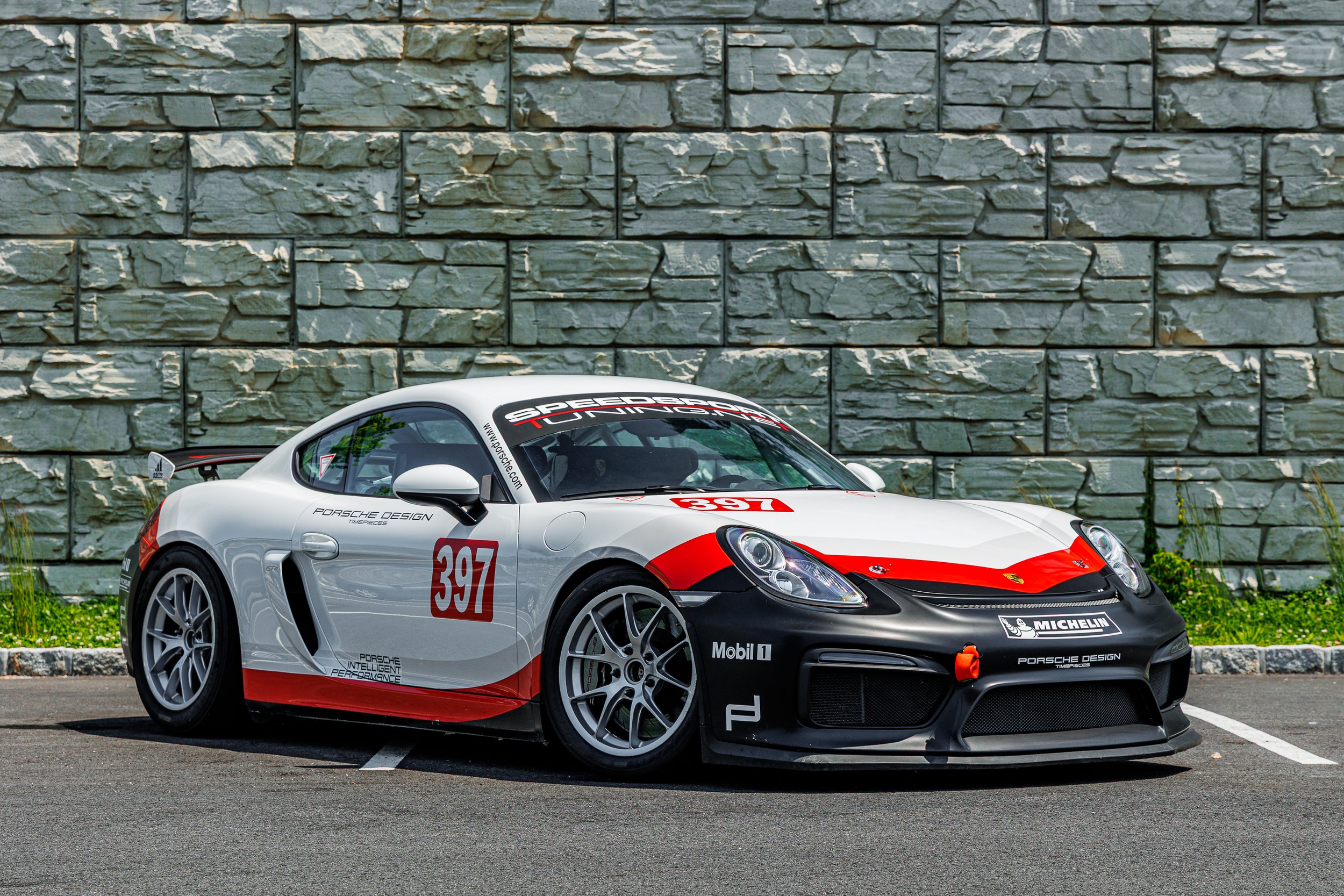 SST-ClubSport-002.jpg