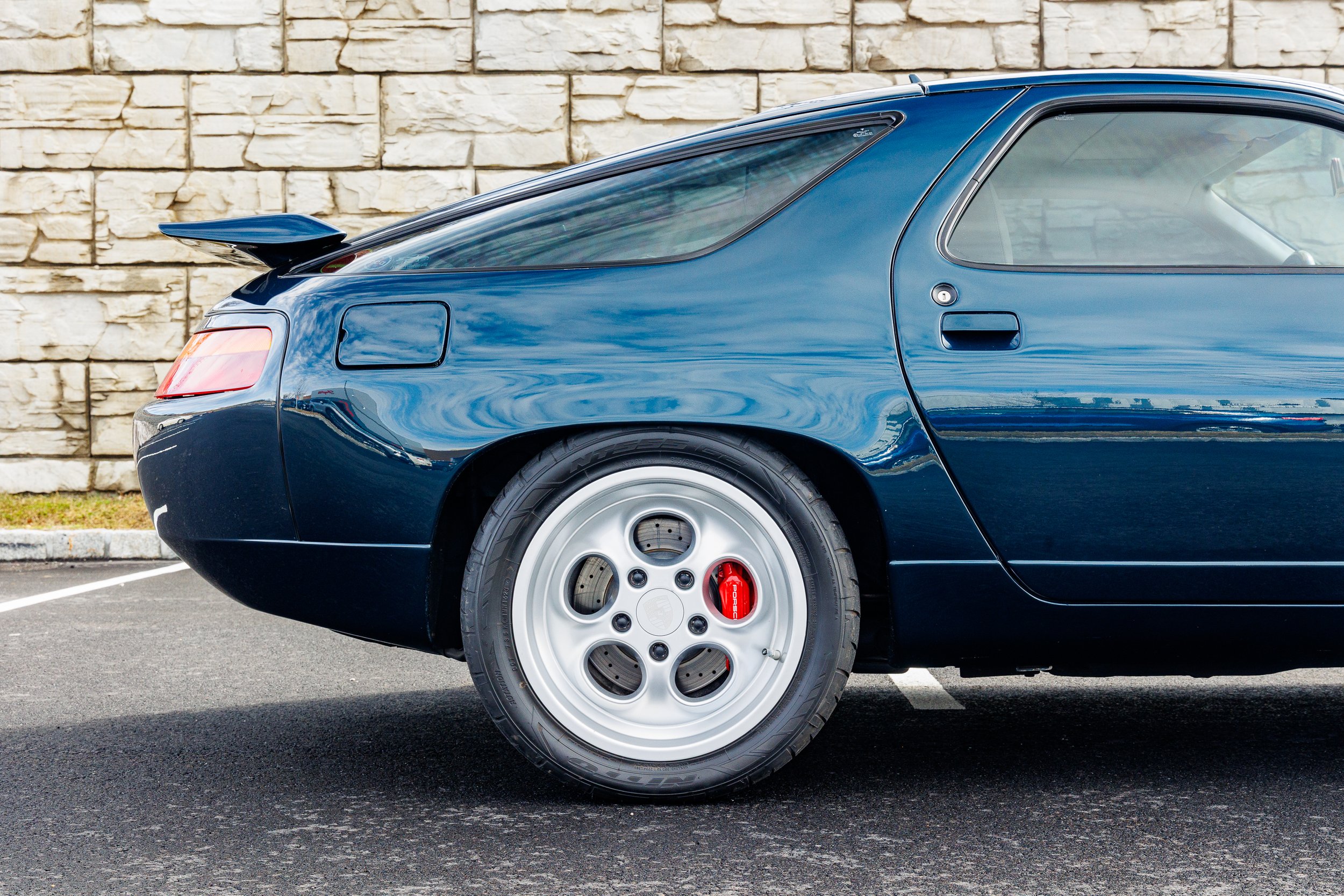 SST-25-14 - 928GT-032.jpg
