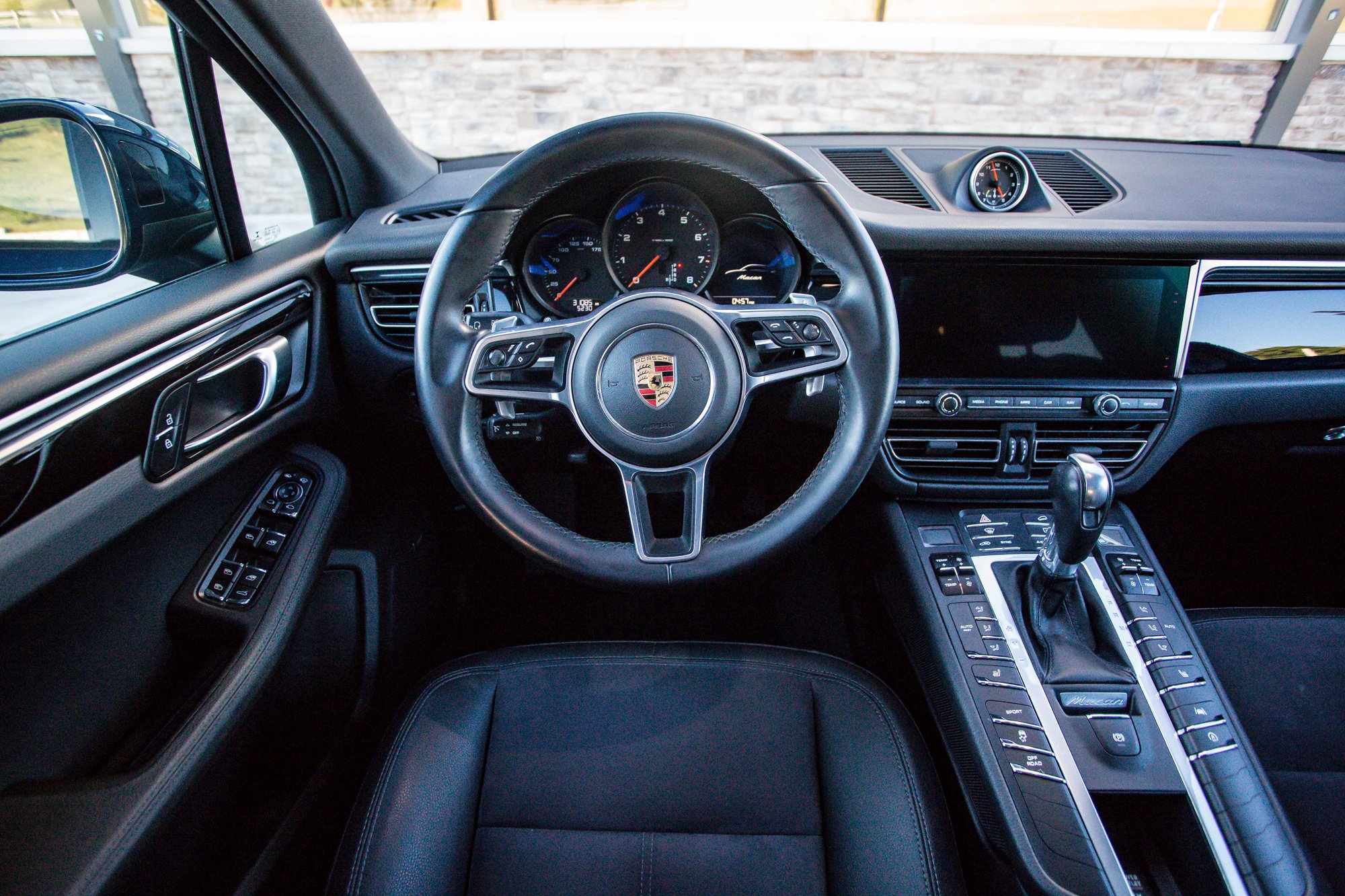 Macan (101).jpg (Copy) (Copy)