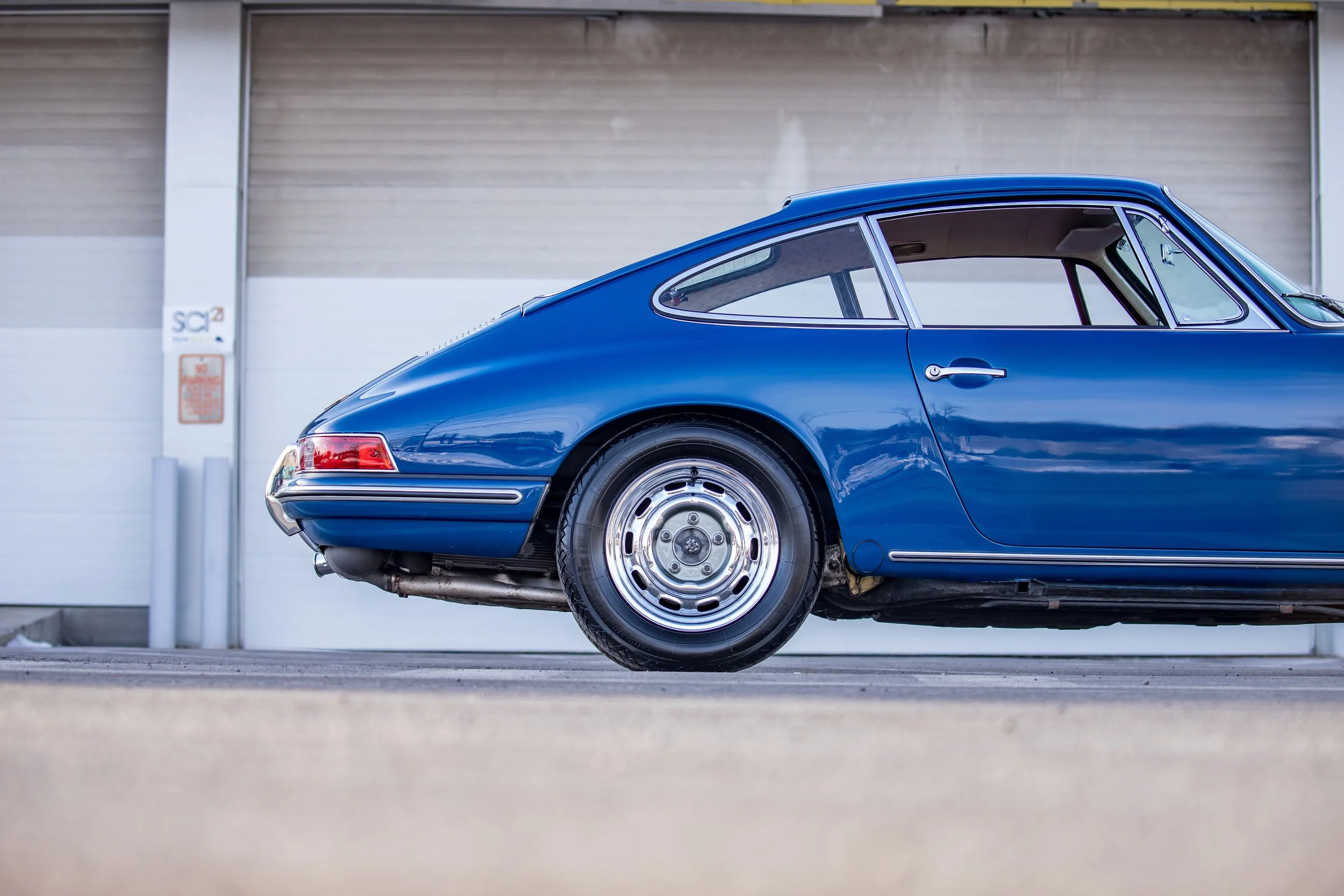 Porsche 911 (74a) (7).jpg