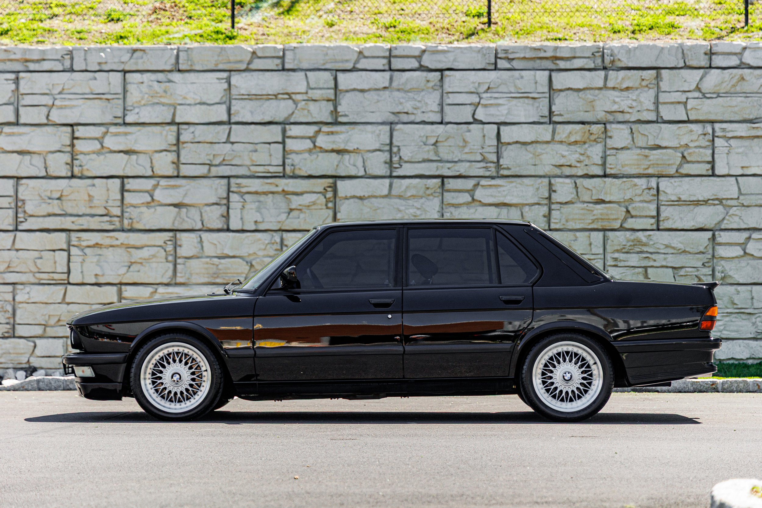 BMW M5-017.jpg