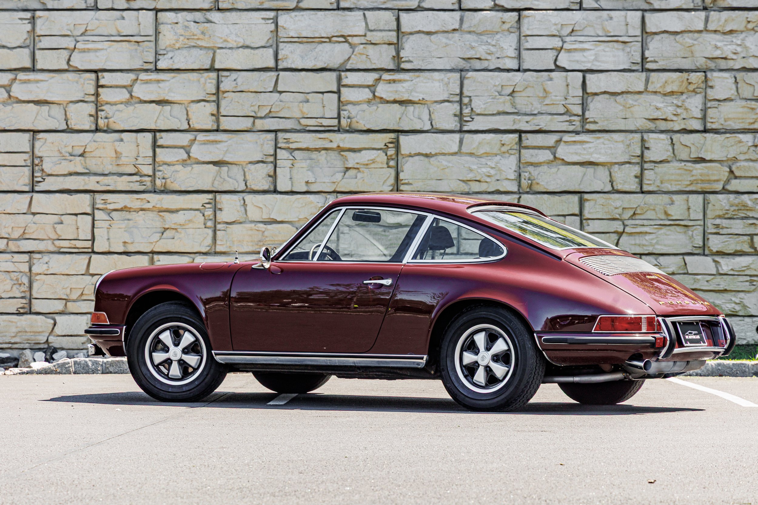 Porsche 911T-015.jpg