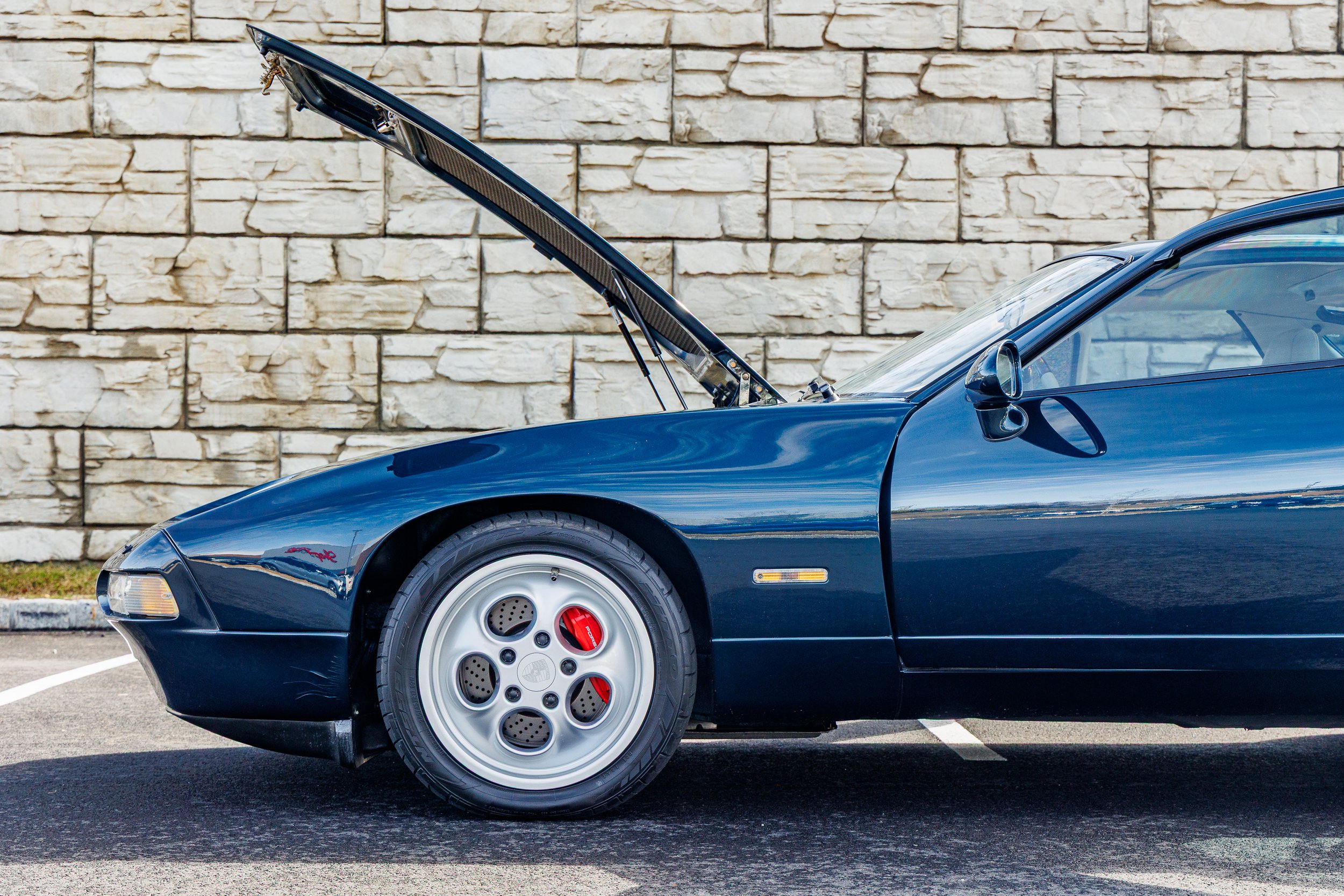 SST-25-14 - 928GT-037.jpg