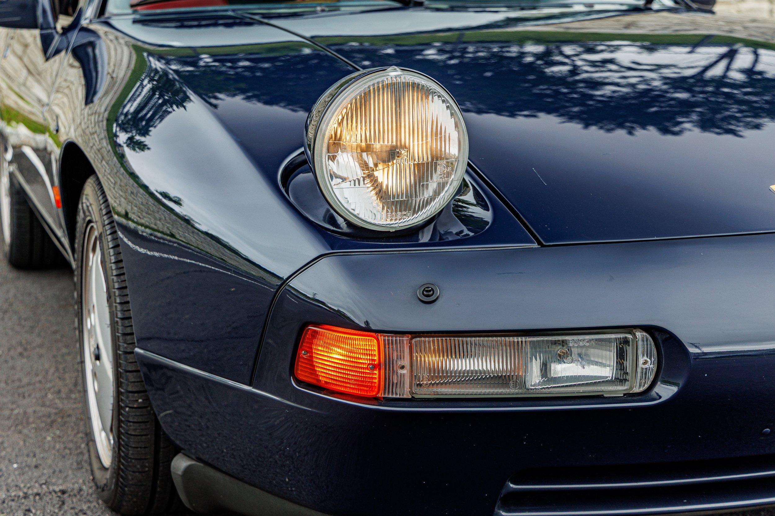 Porsche 928-092.jpg