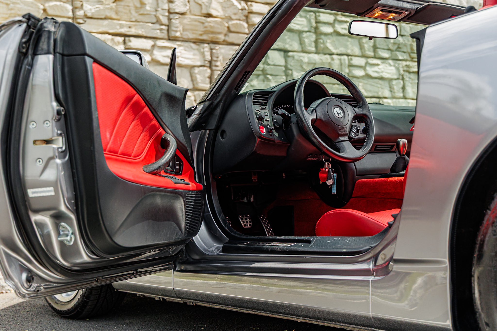 S2000-162.jpg