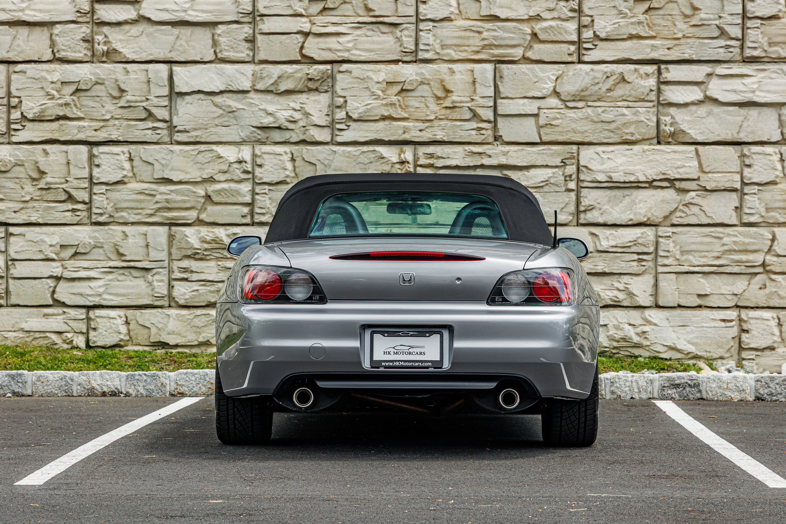S2000-032.jpg