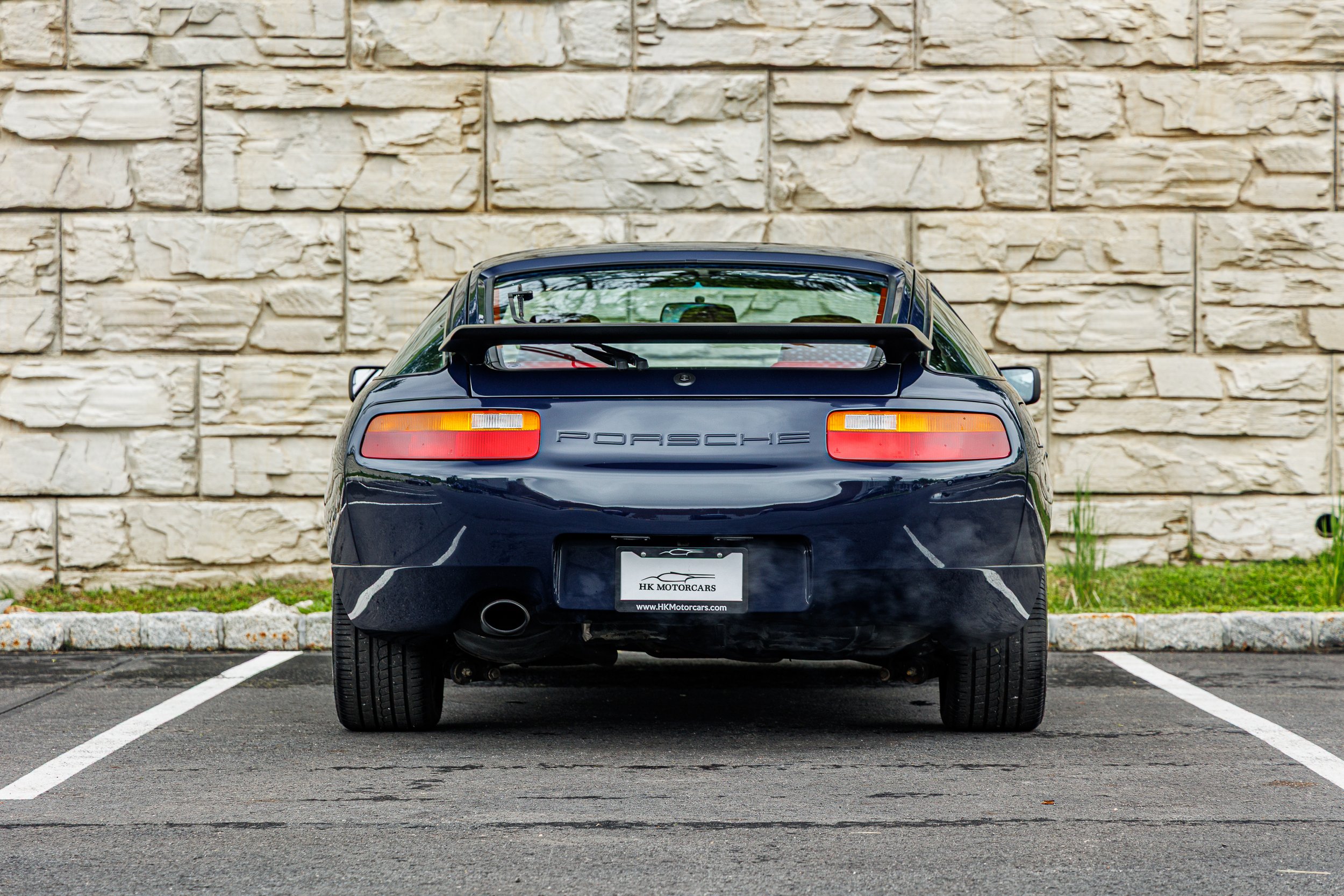 Porsche 928-014.jpg