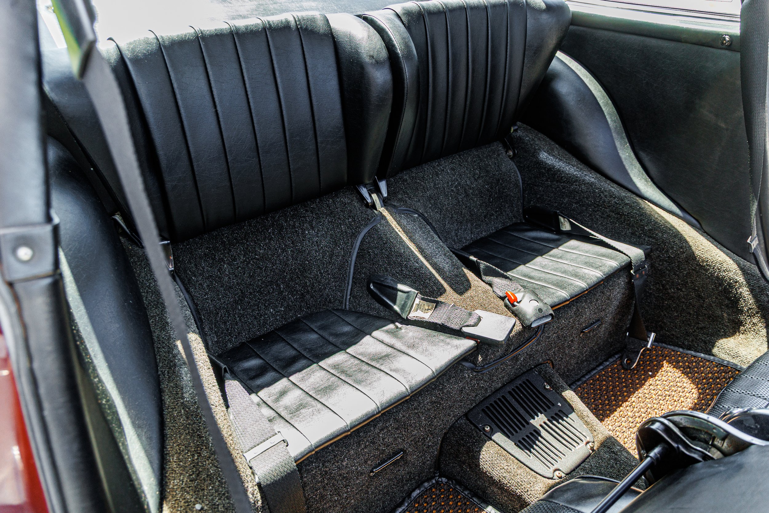Porsche 911T-123.jpg