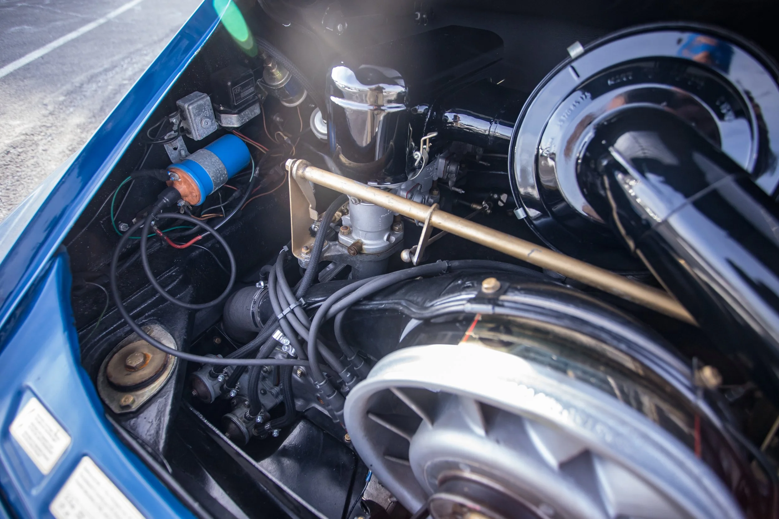 Porsche 911 (131).jpg