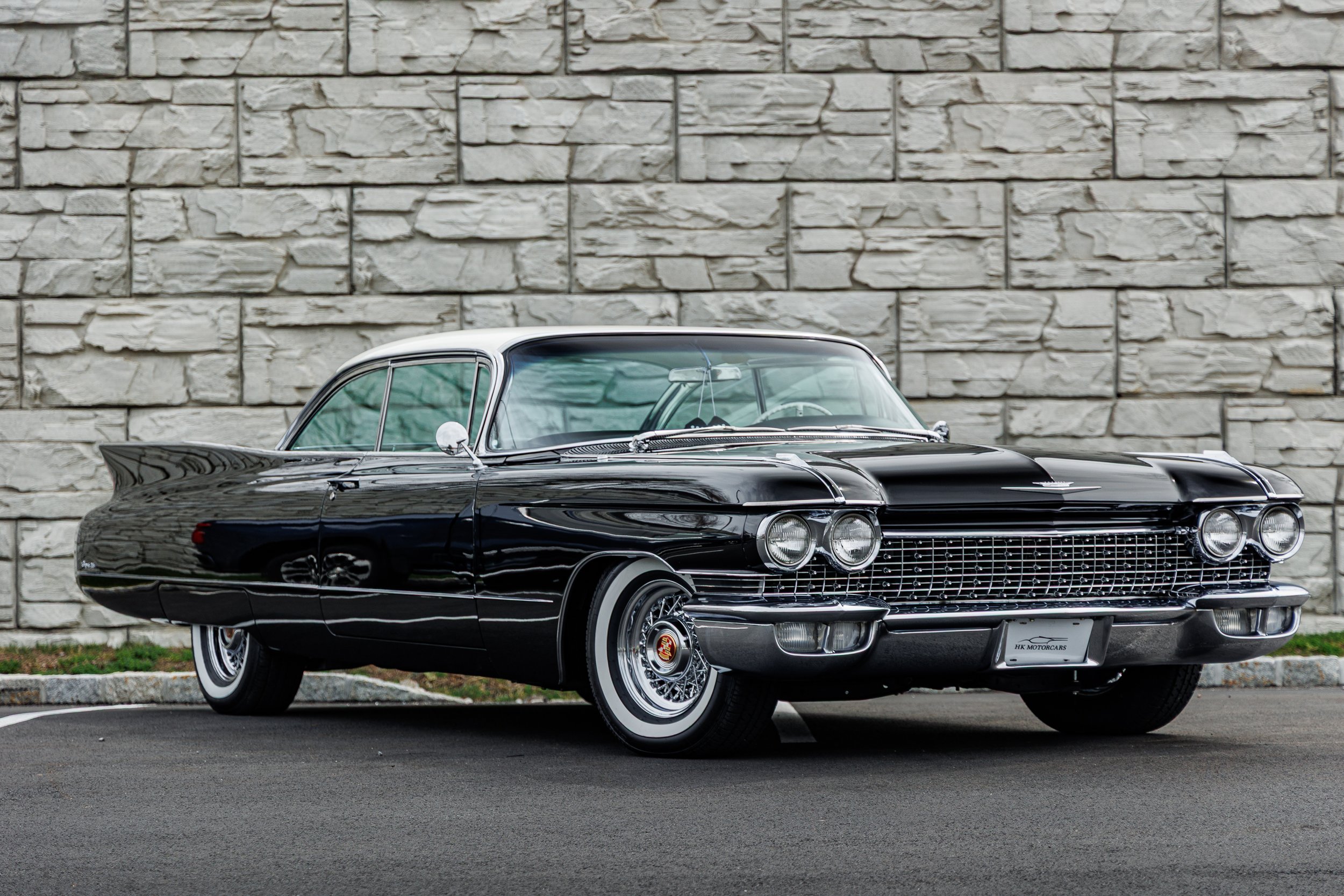 Cadillac-002.jpg
