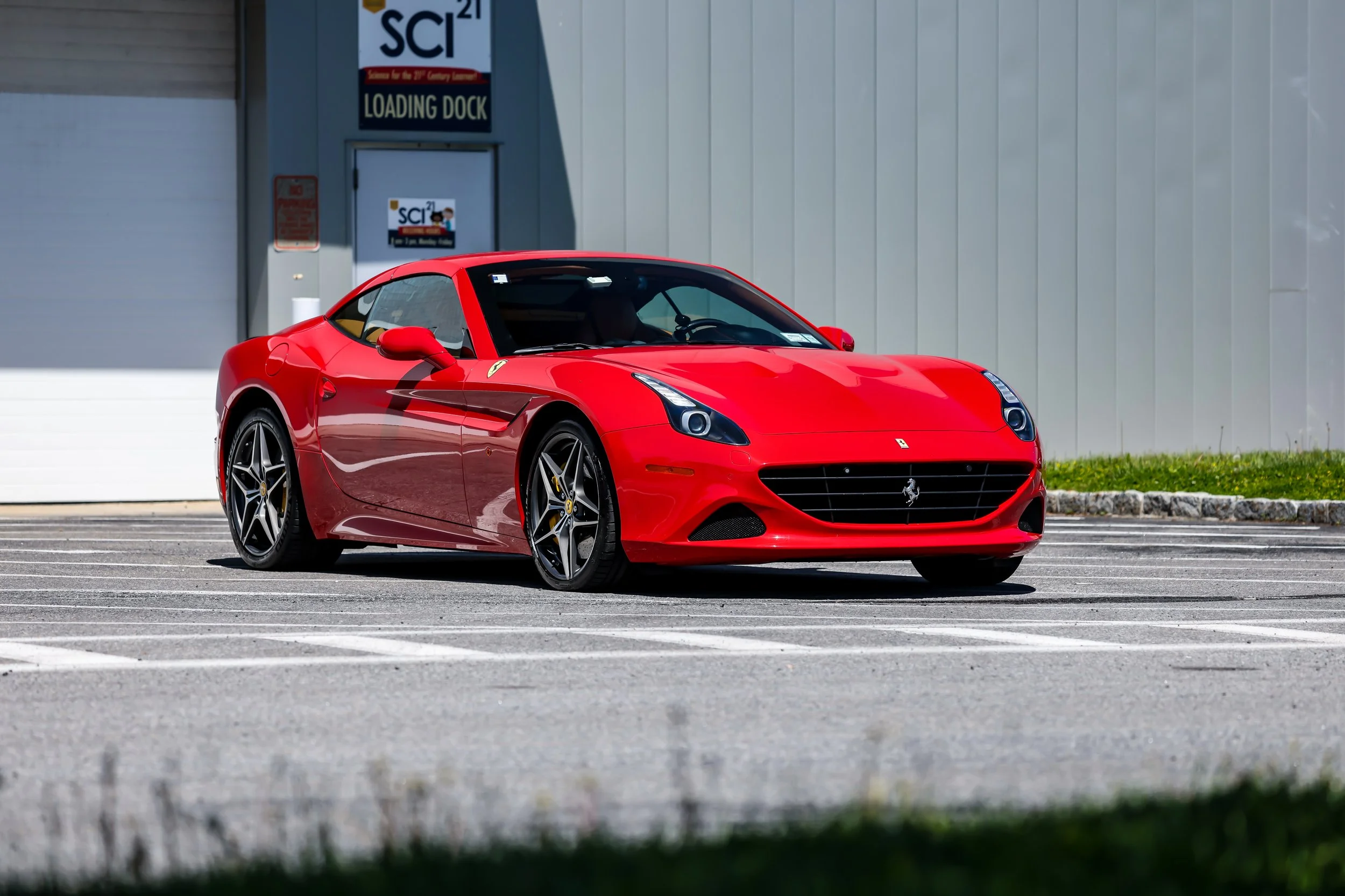 Ferrari  (5).jpg (Copy) (Copy)