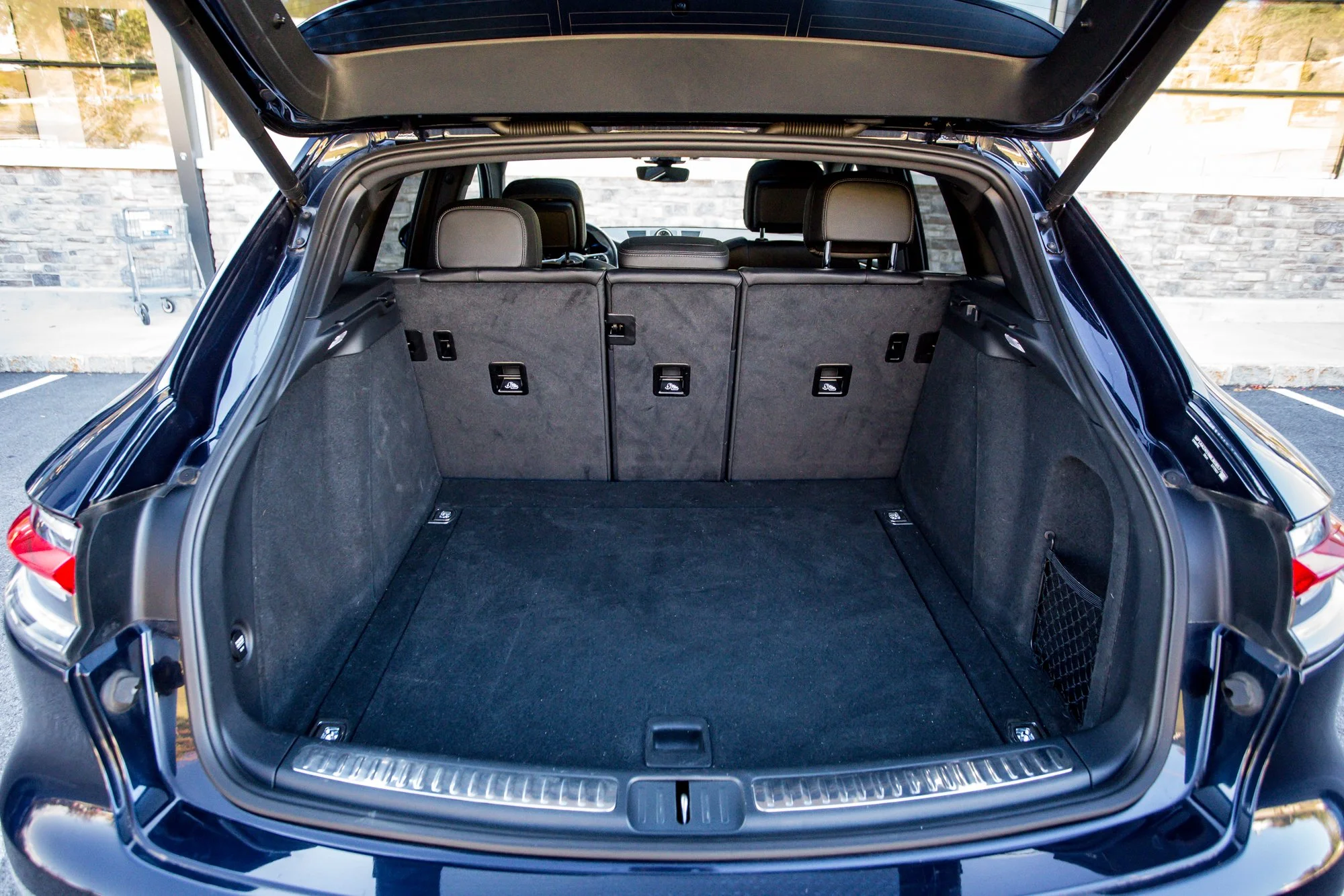 Macan (166).jpg (Copy) (Copy)